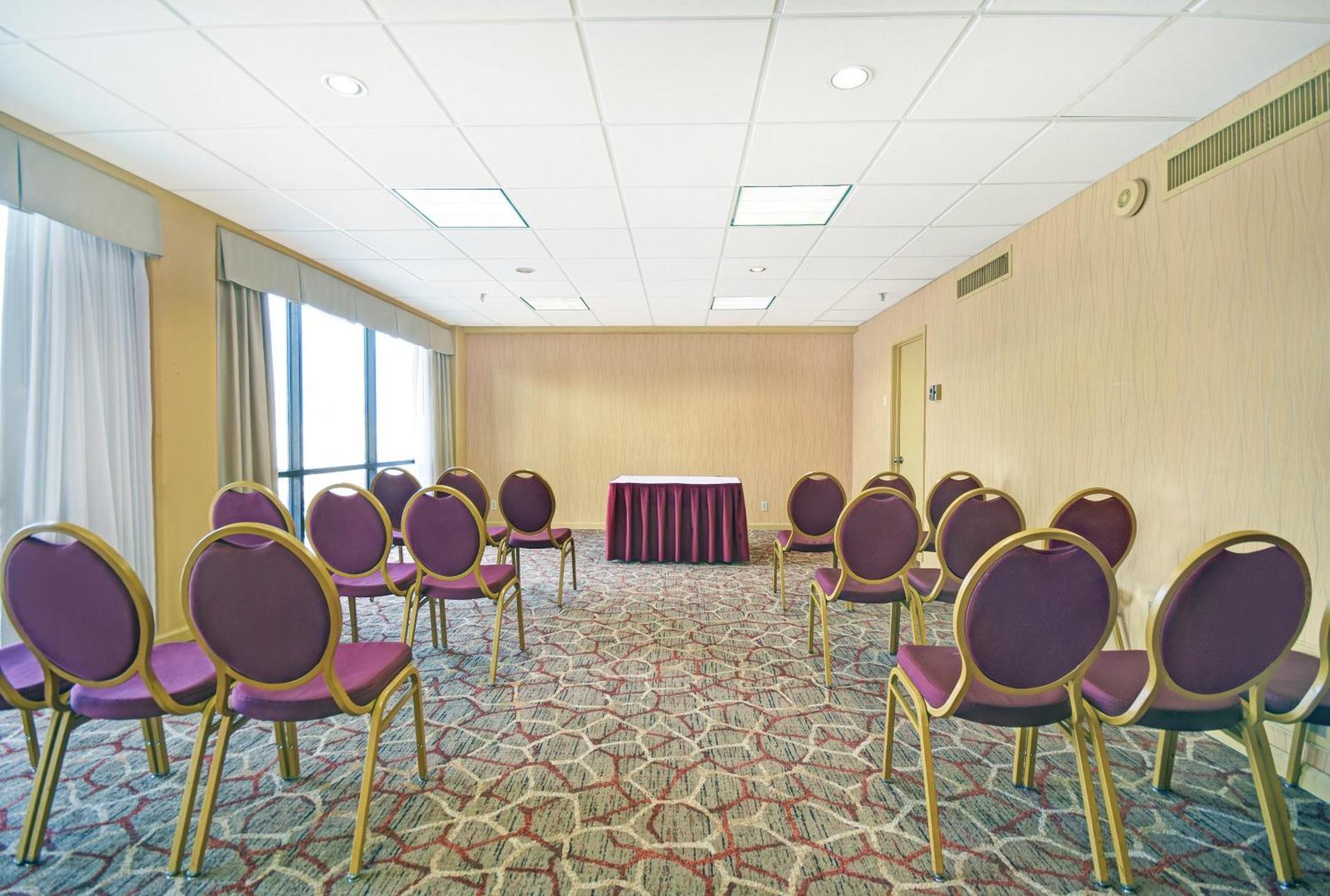 Meeting/conference room