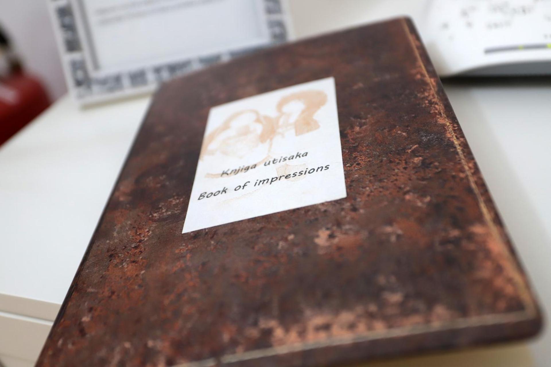 Logo/Certificate/Sign