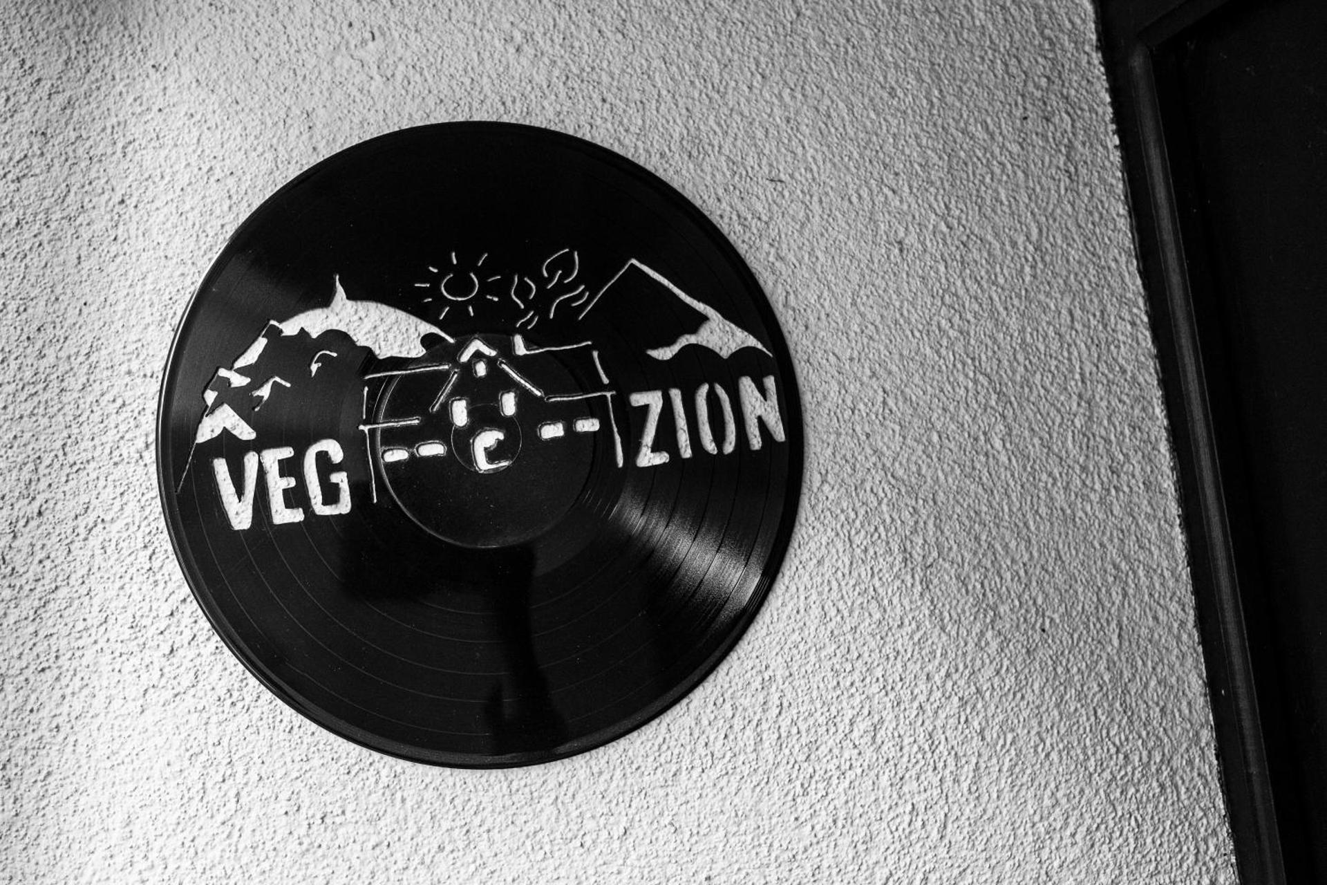 Logo/Certificate/Sign