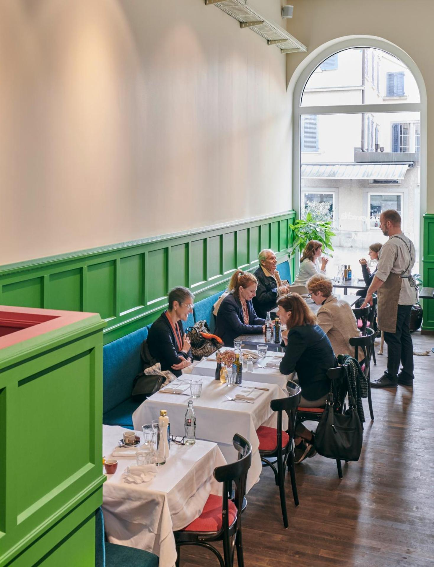 Restaurant/places to eat