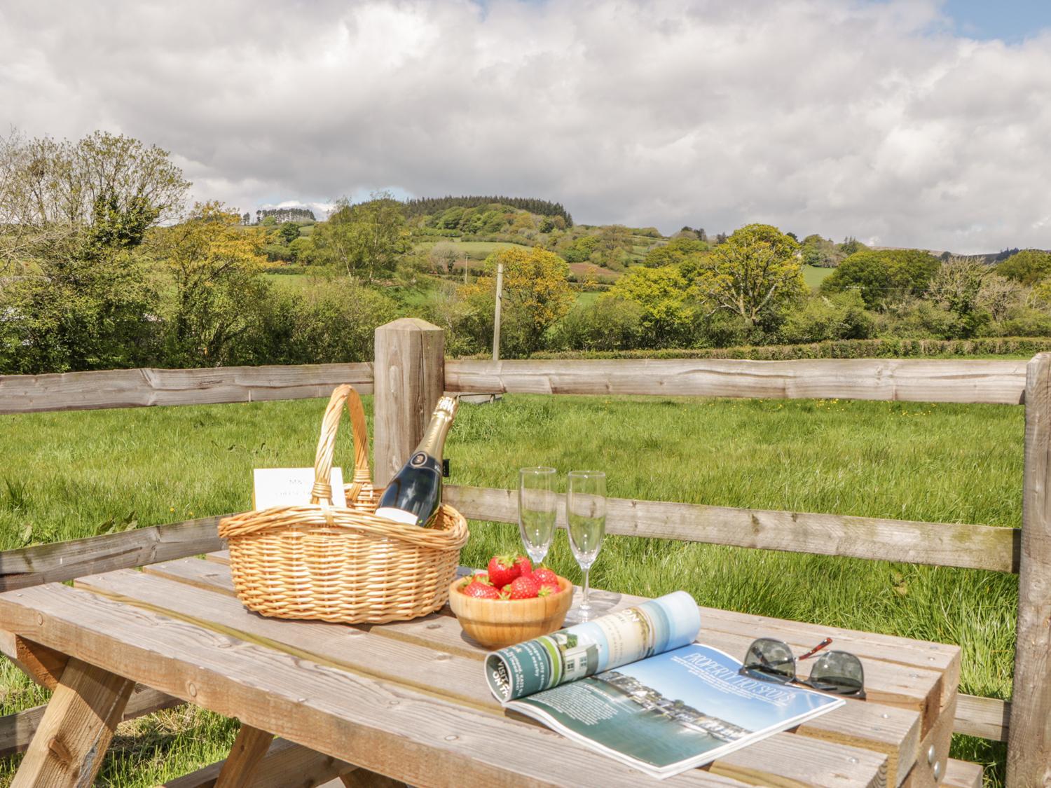 Higher Whiddon Farm Whiddon Well