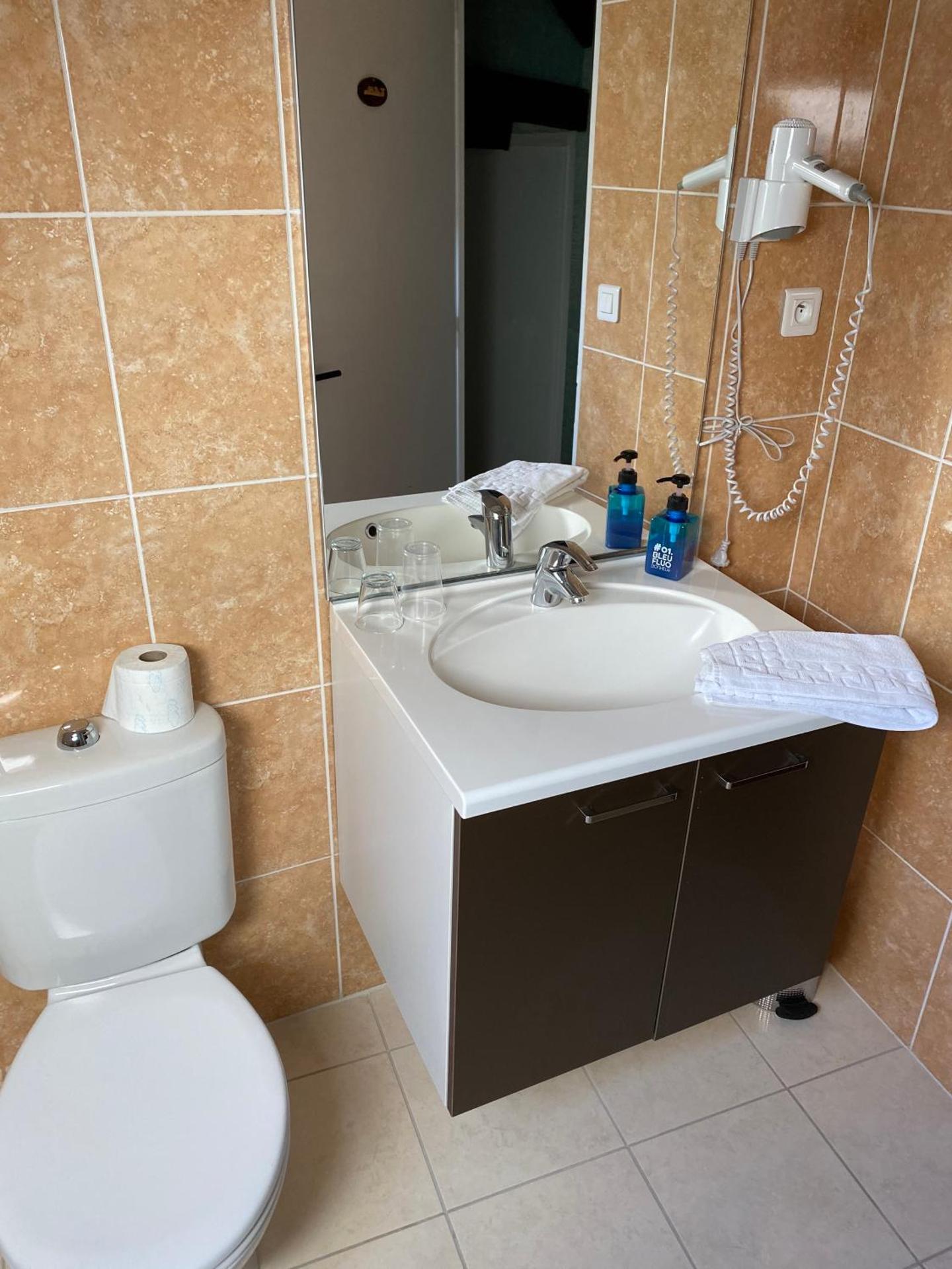 LES CHAMBRES DE ROUGEMONT