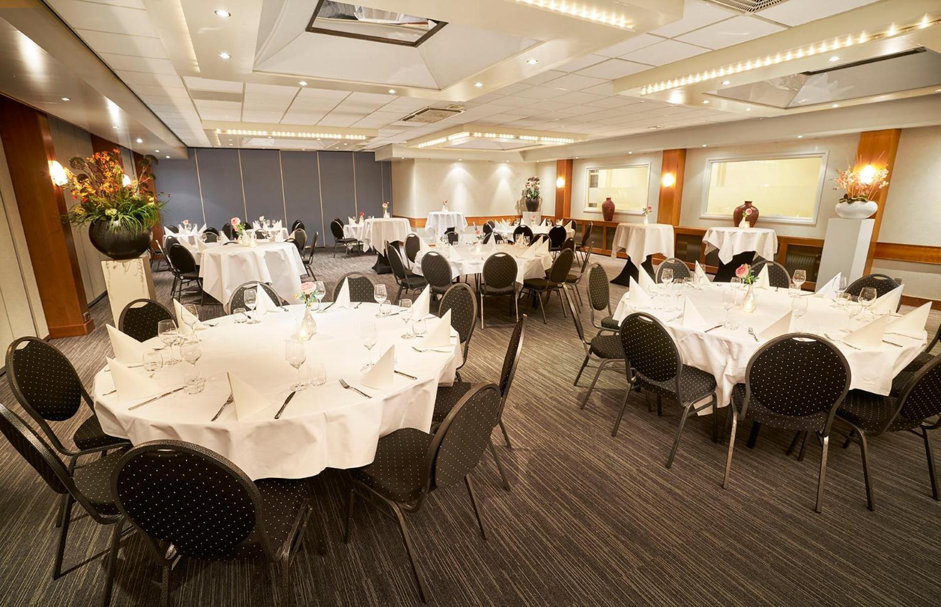 Banquet/Function facilities