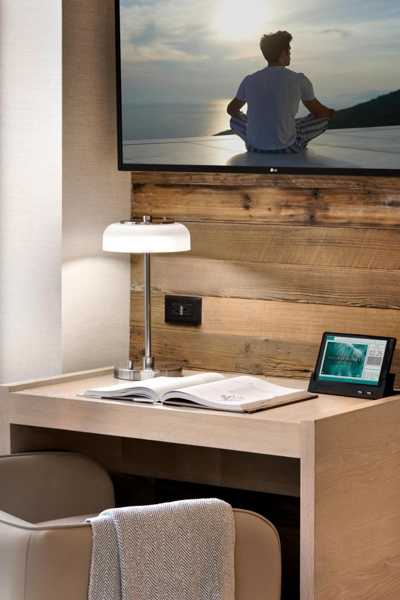 Seaside Hotel North Vancouver