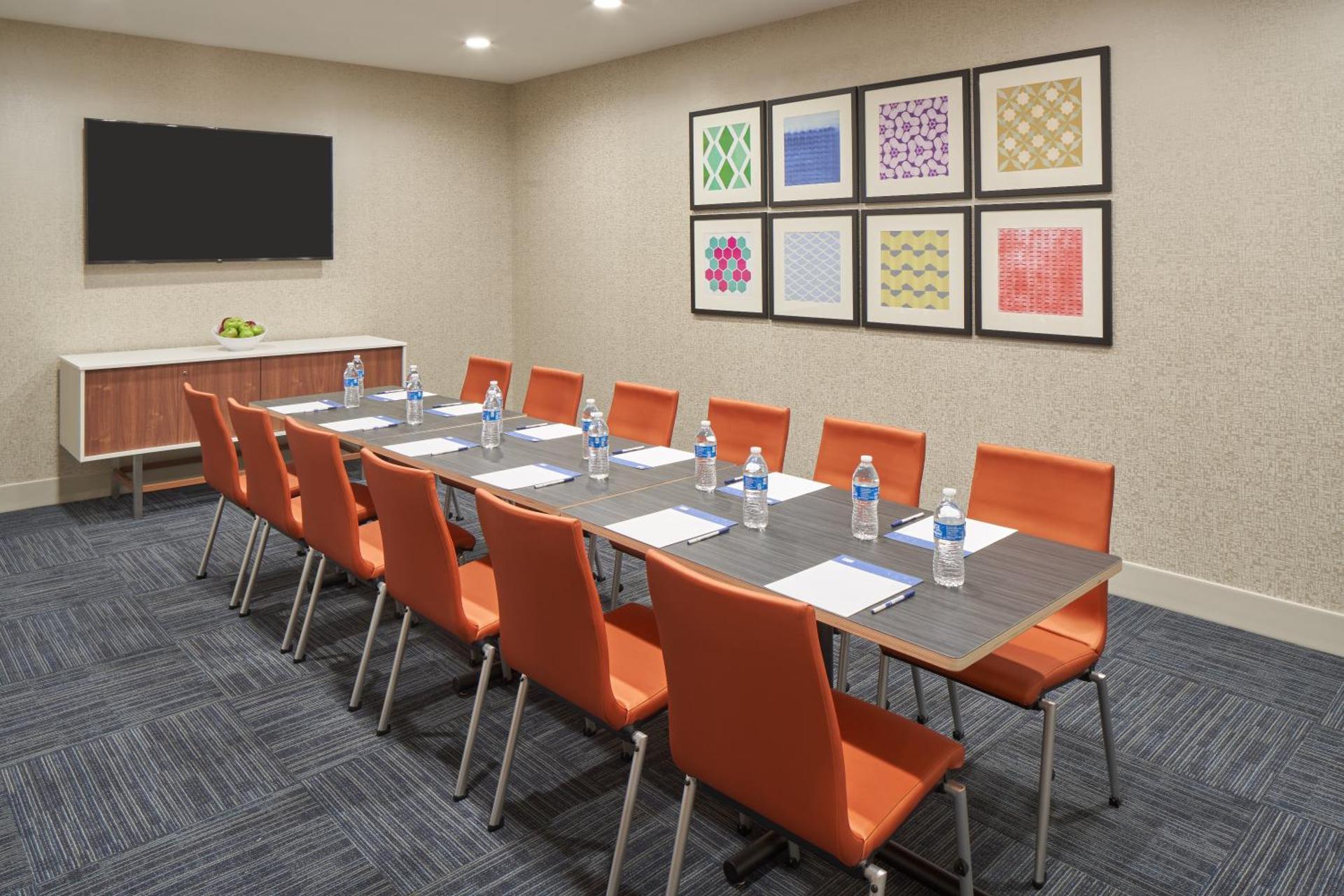 Meeting/conference room