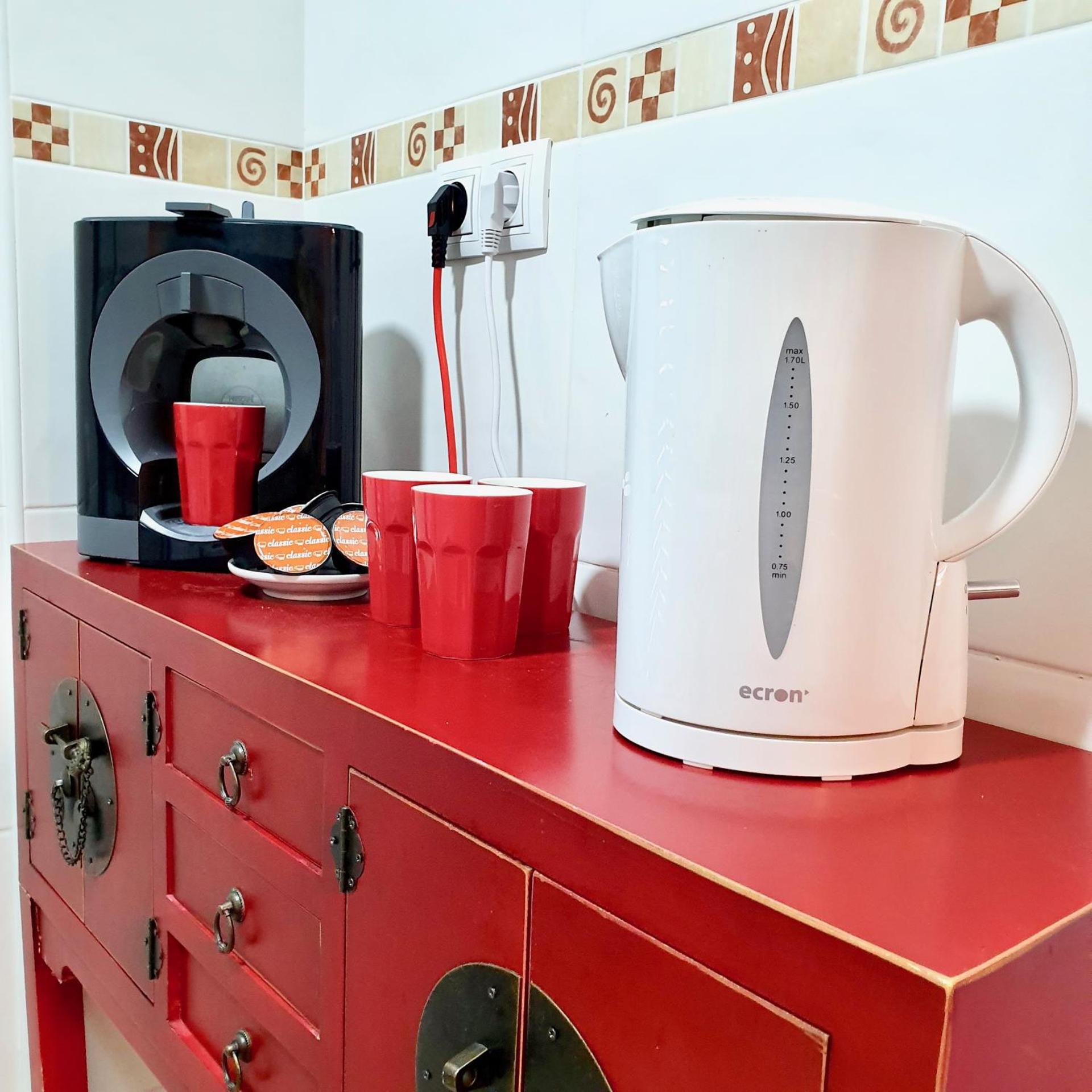 Coffee/tea facilities