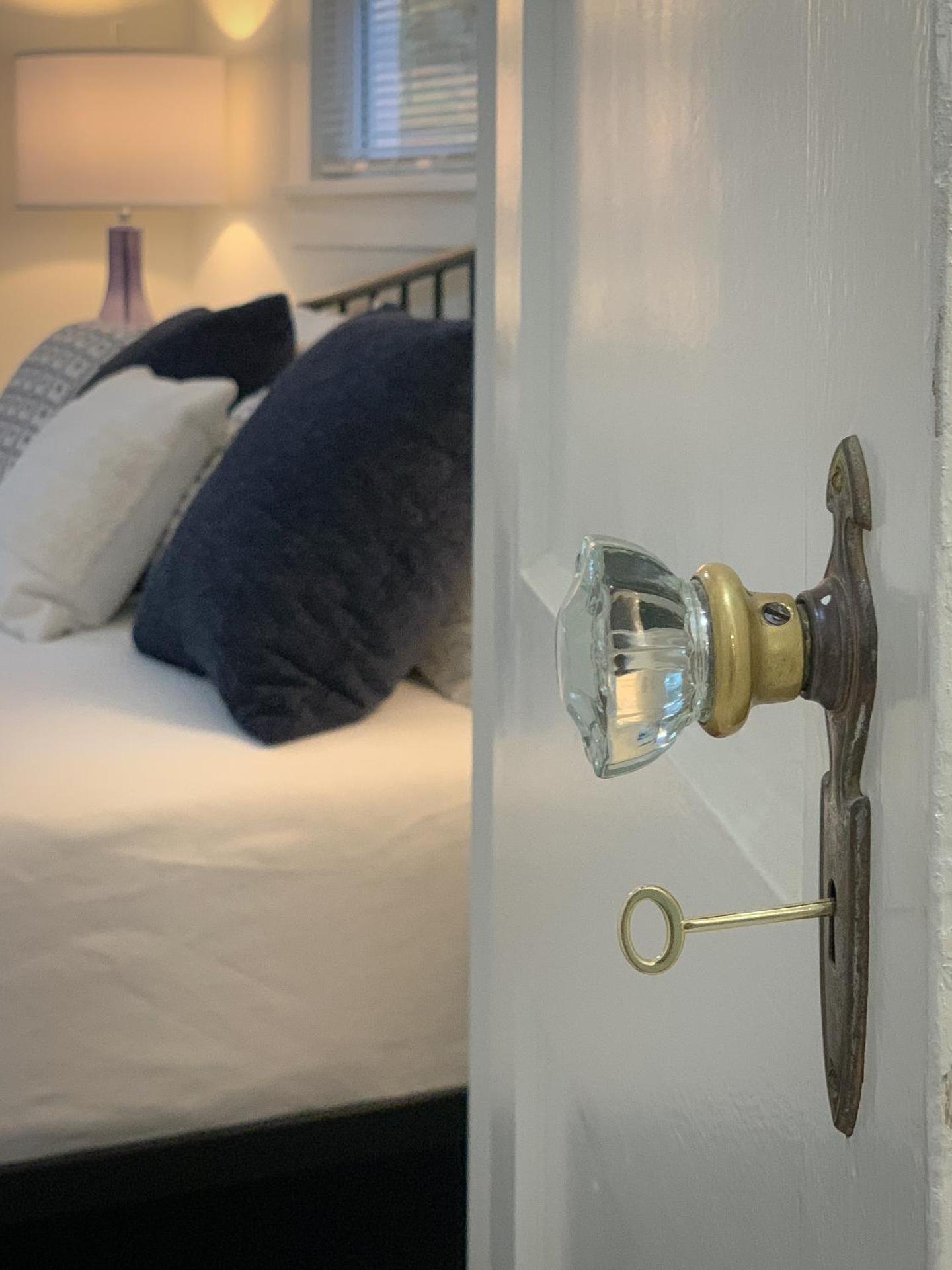 North Bend Downtown Cottage