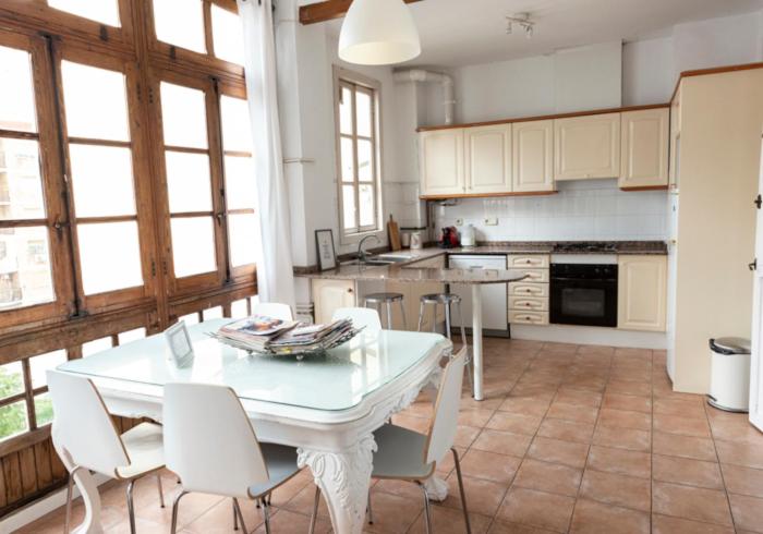 Apartment (5 Adults)