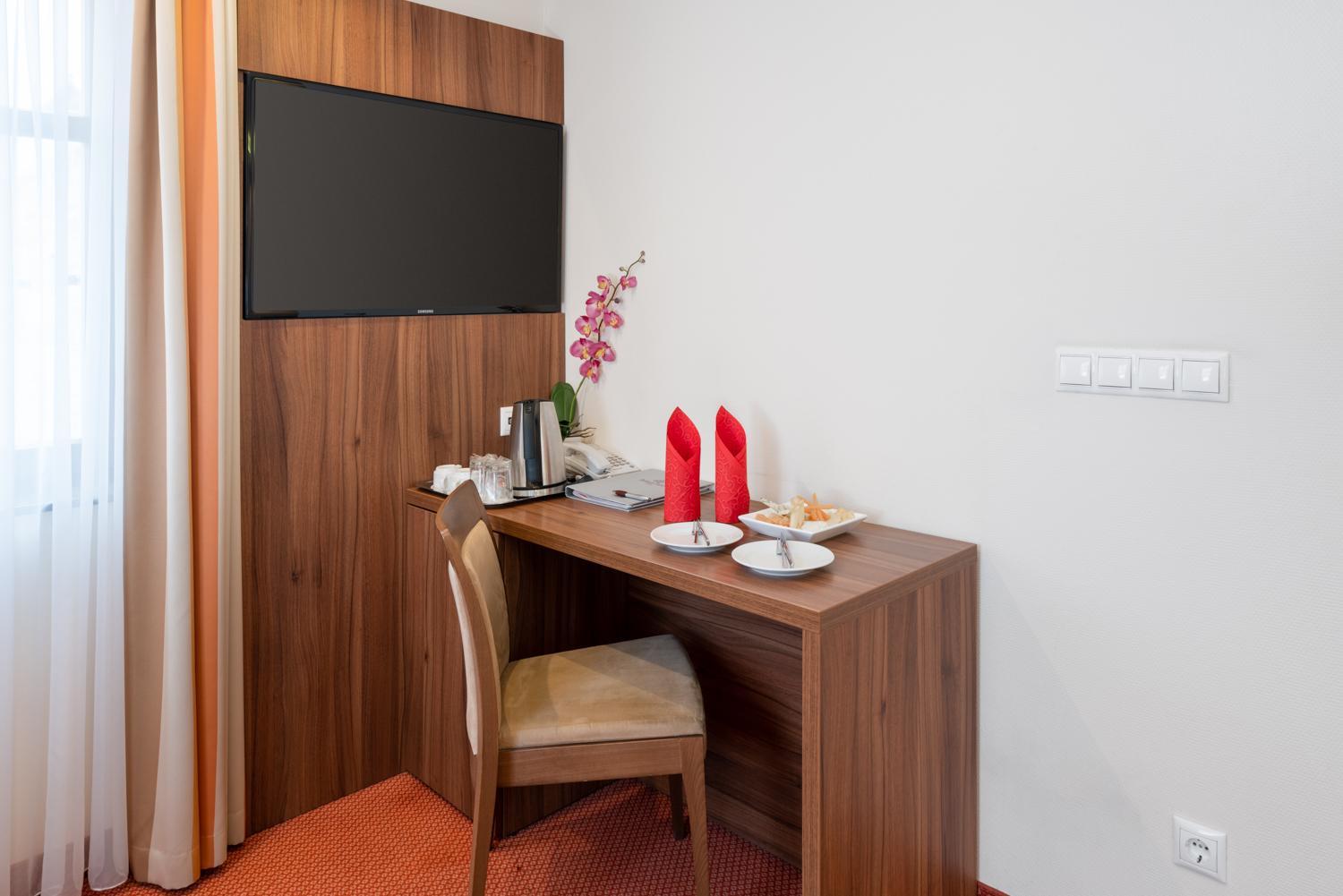 Coffee/tea facilities