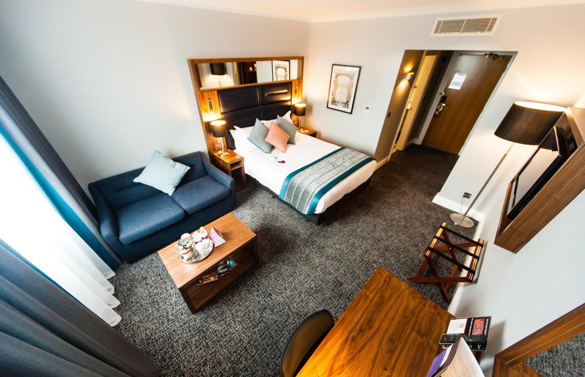 Photo of the whole room