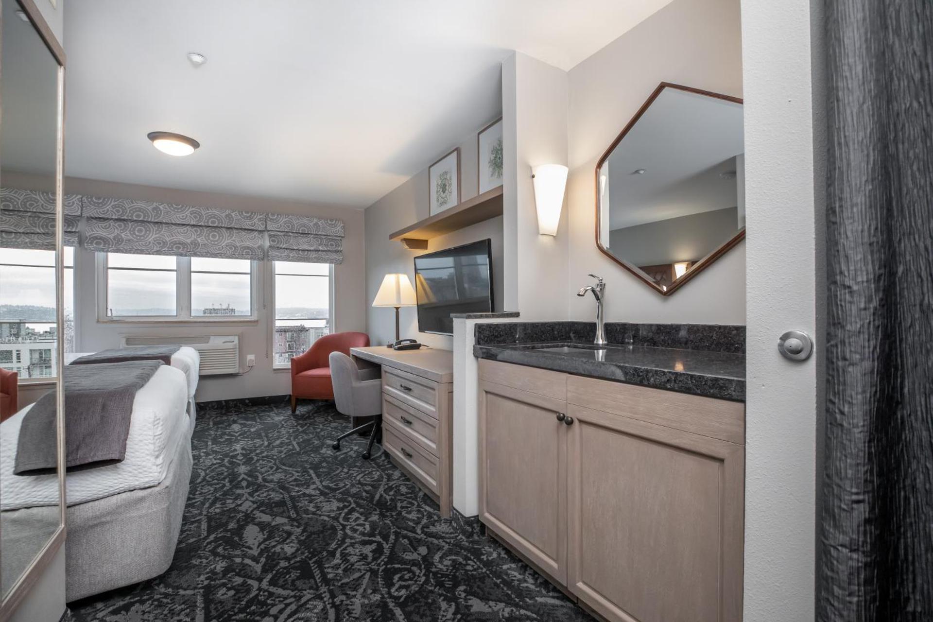 Kitchen or kitchenette