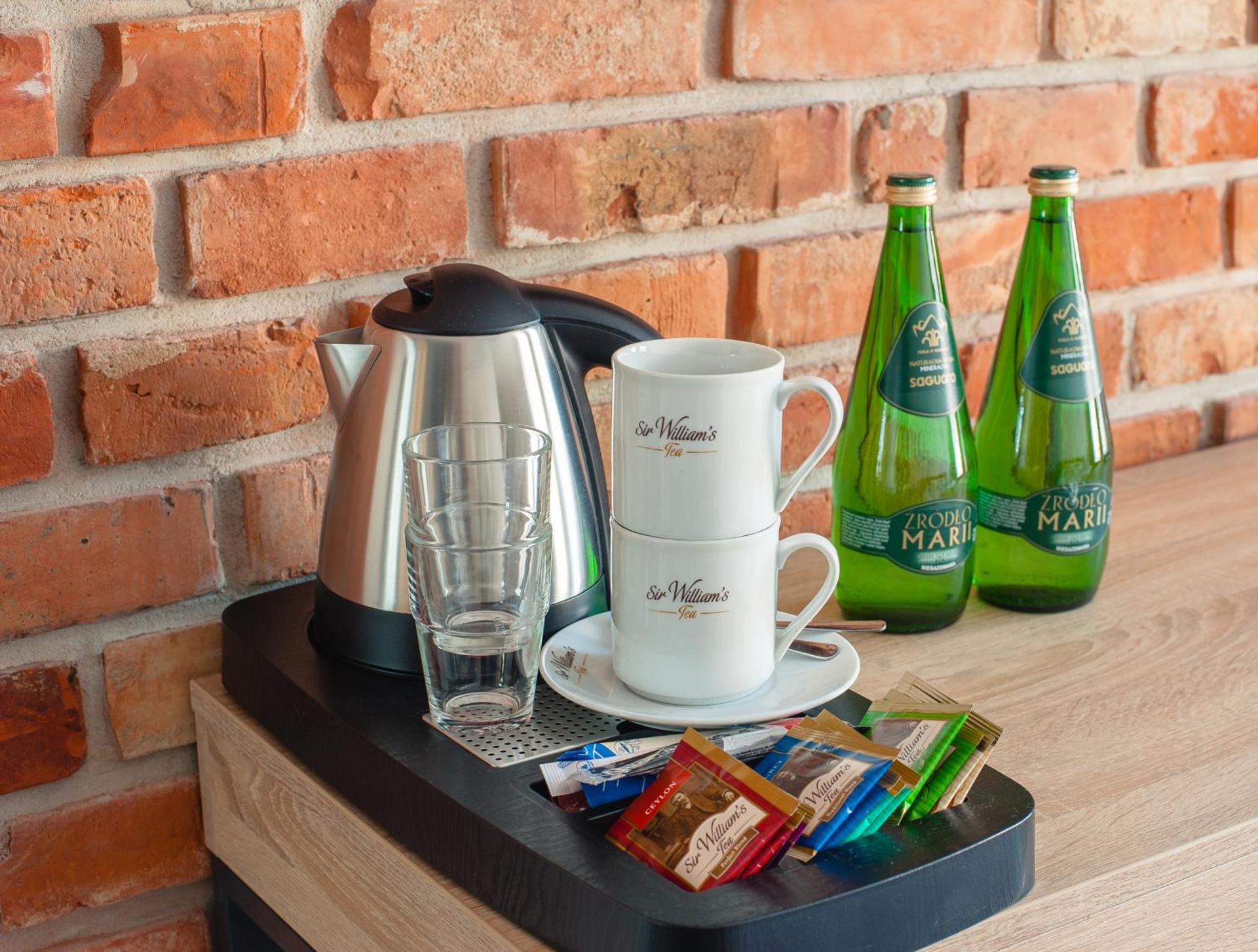 Coffee/tea facilities