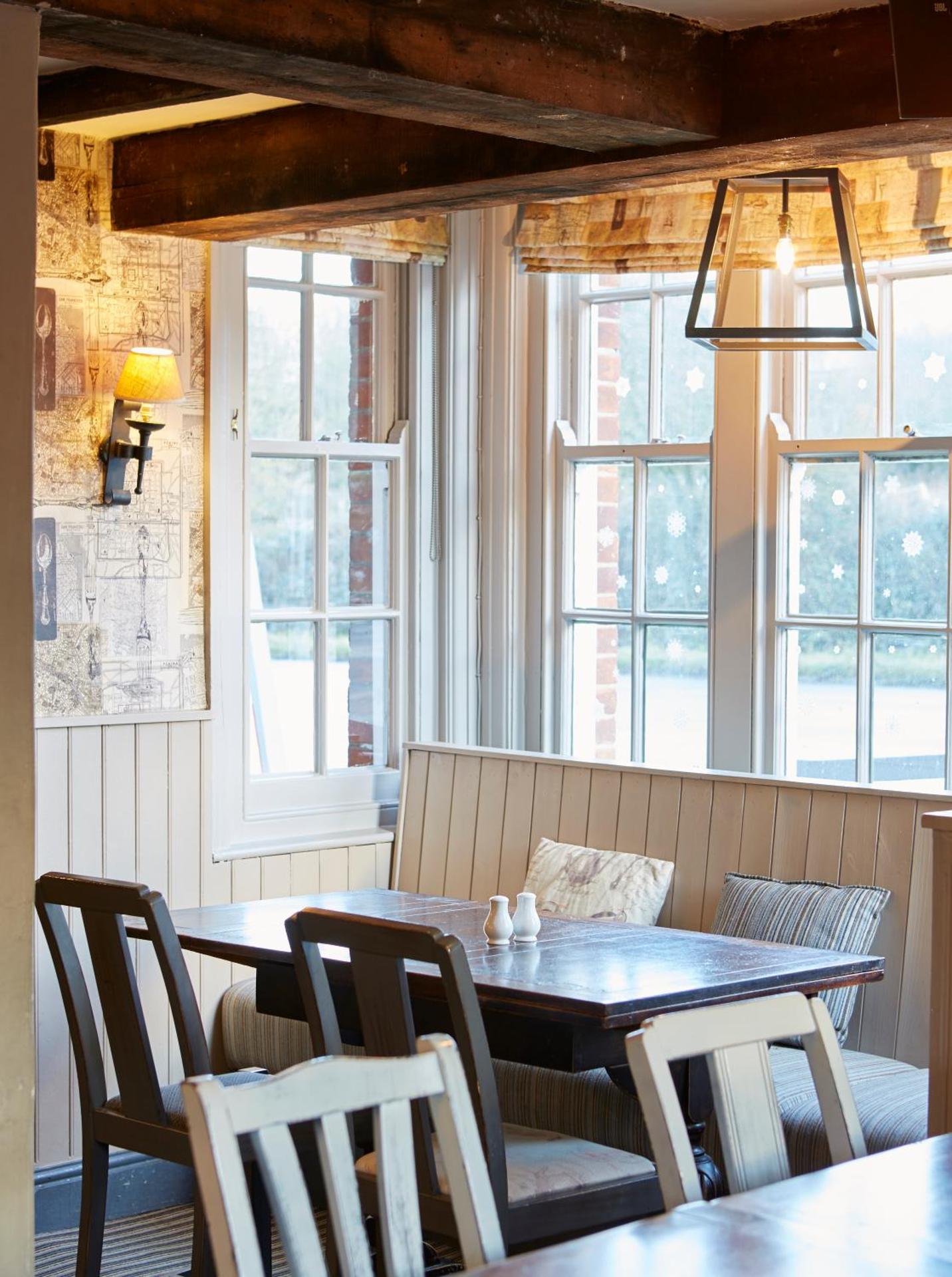 Wheatsheaf by Chef & Brewer Collection