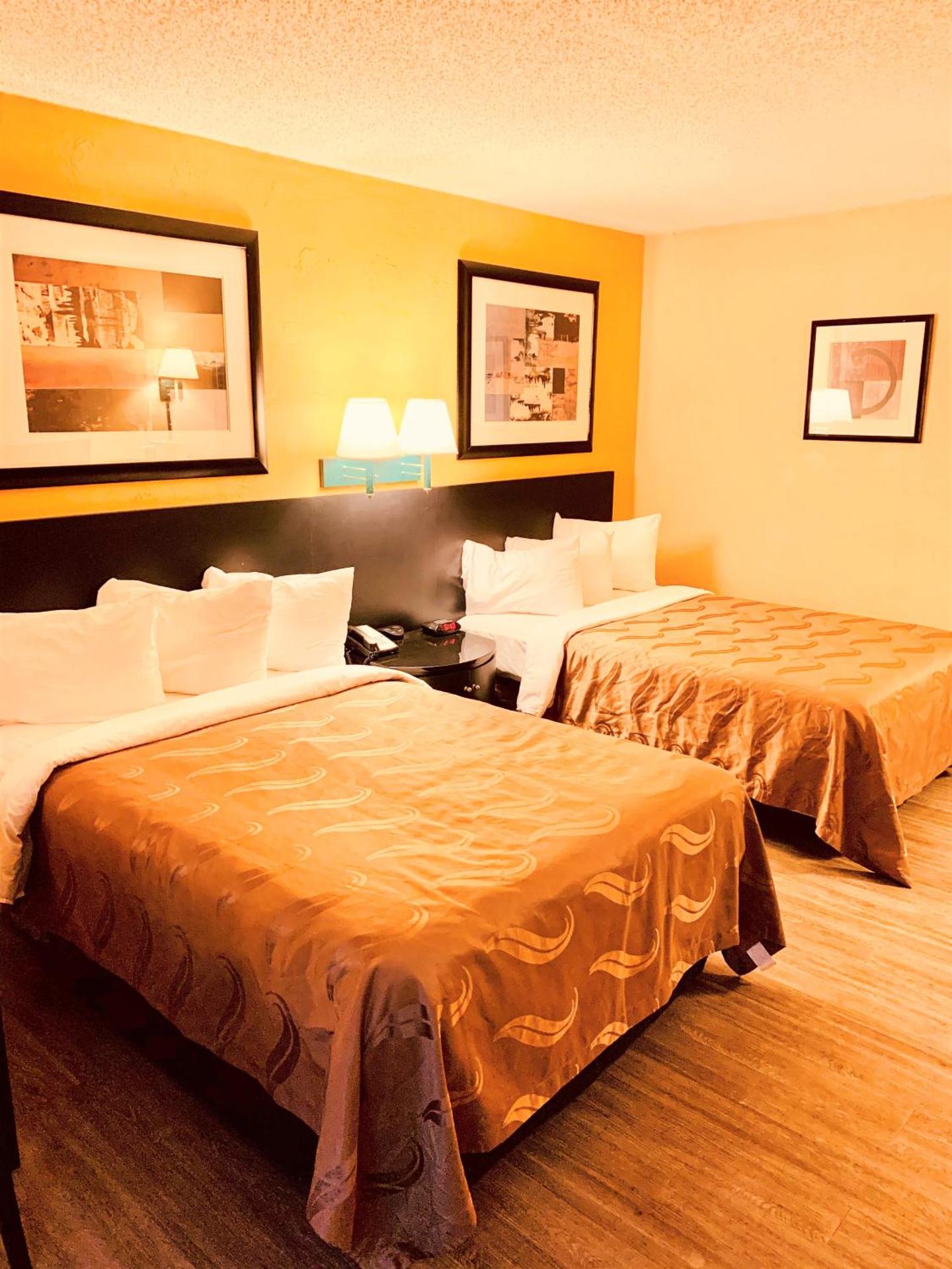 Double Room with Two Double Beds - Non-Smoking