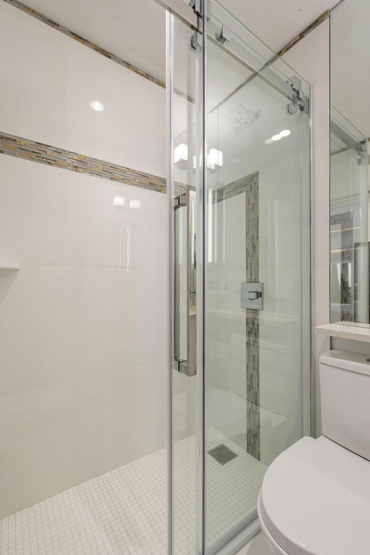 ORCHID SUITES - Historic Palm Beach Hotel Condominium