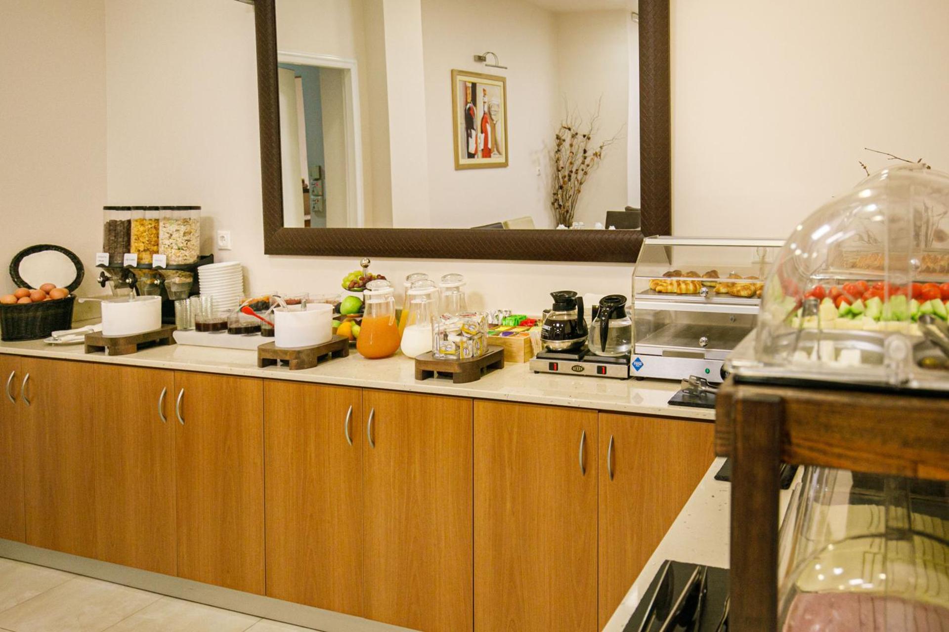 Coffee/tea facilities