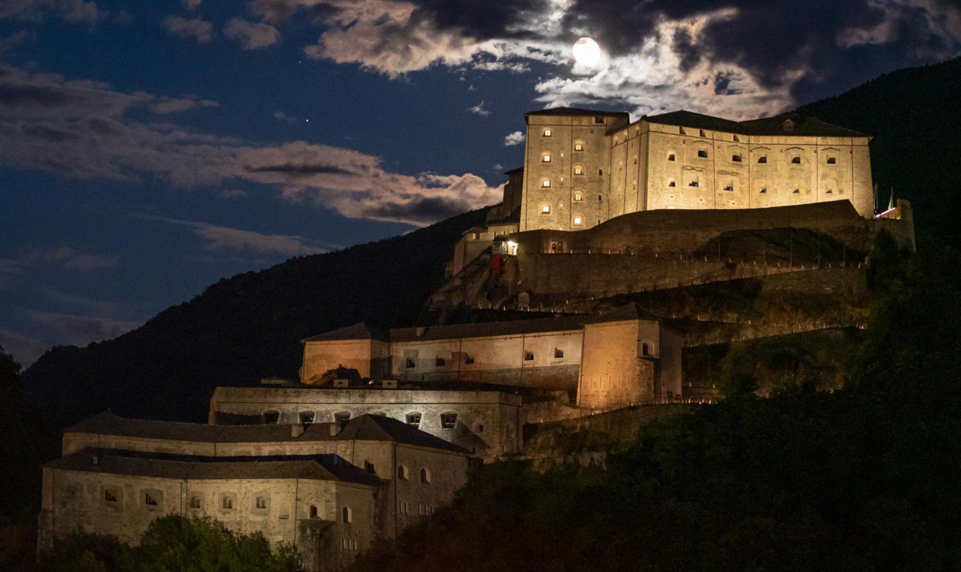 Minihouse Lisa CIR 0005