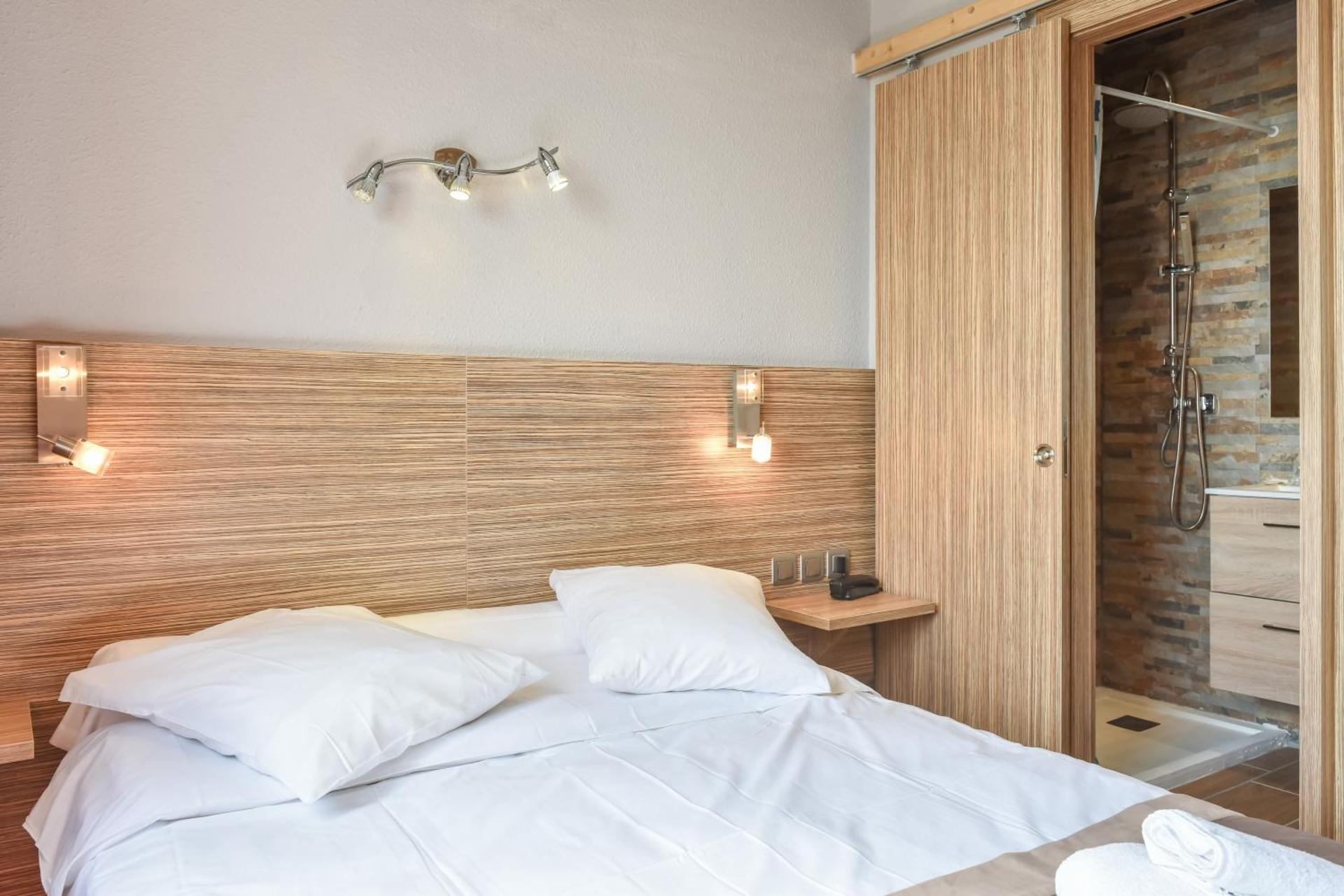 Logis Hôtel Restaurant Mar I Sol