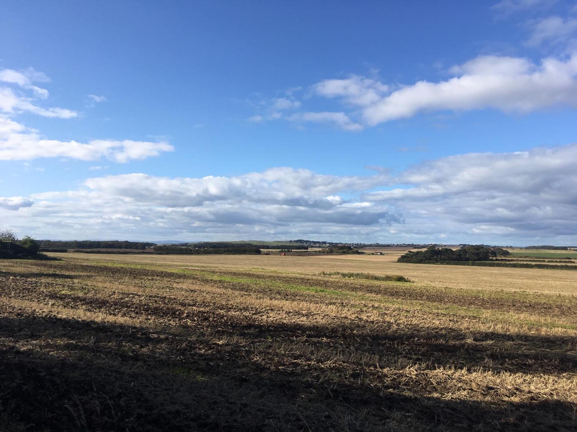 Beautifully Renovated Self-Contained Farm Cottage - close to beaches, North Berwick and the Golf Coast