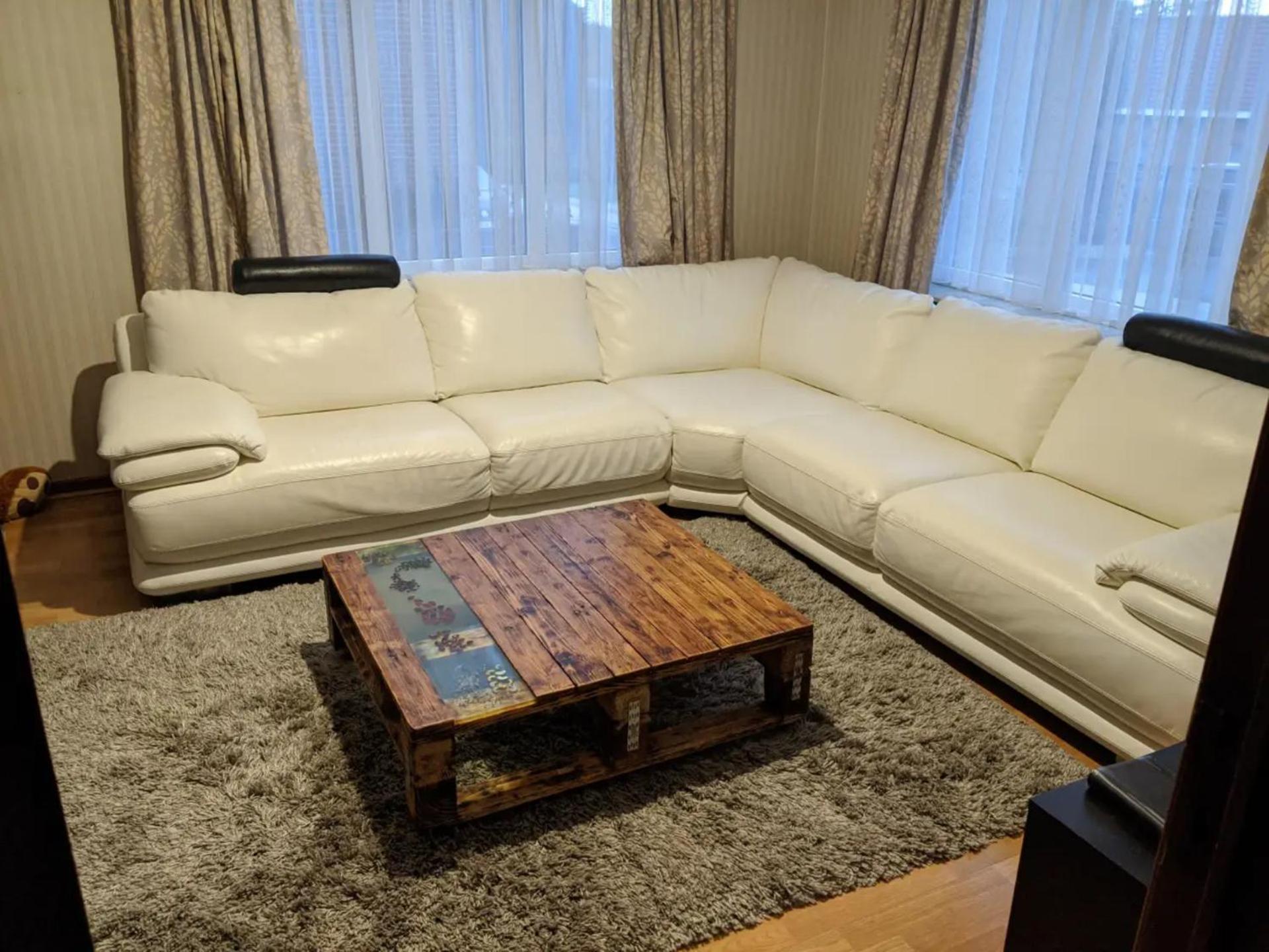 Rustic room 15 mins from Brussels