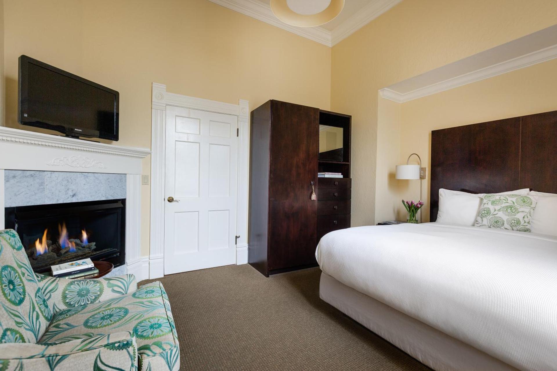 Healdsburg Inn on the Plaza, A Four Sisters Inn