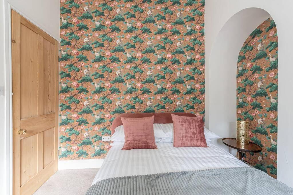 Cosy Mill Workers Cottage Heritage Saltaire