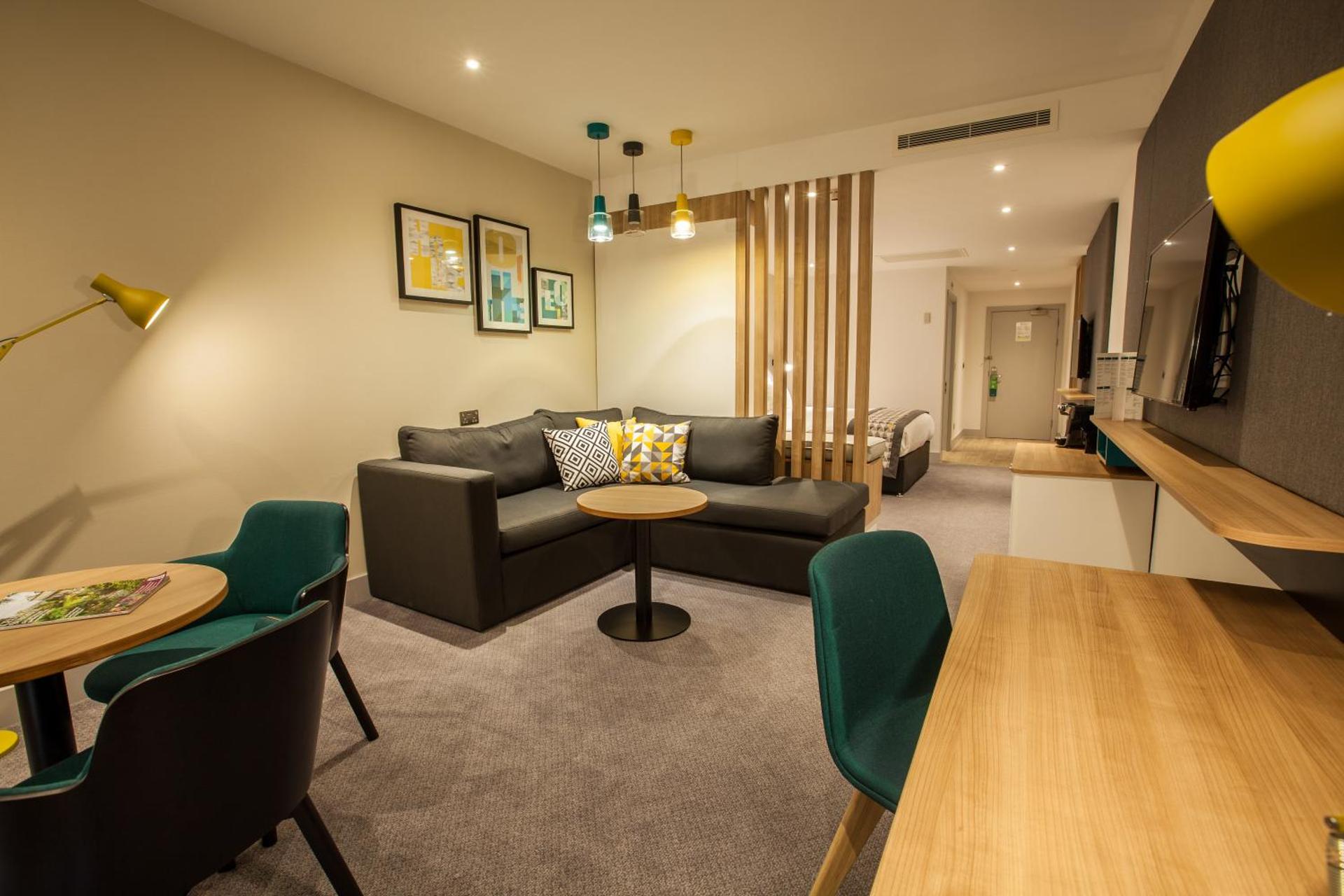 Photo of the whole room