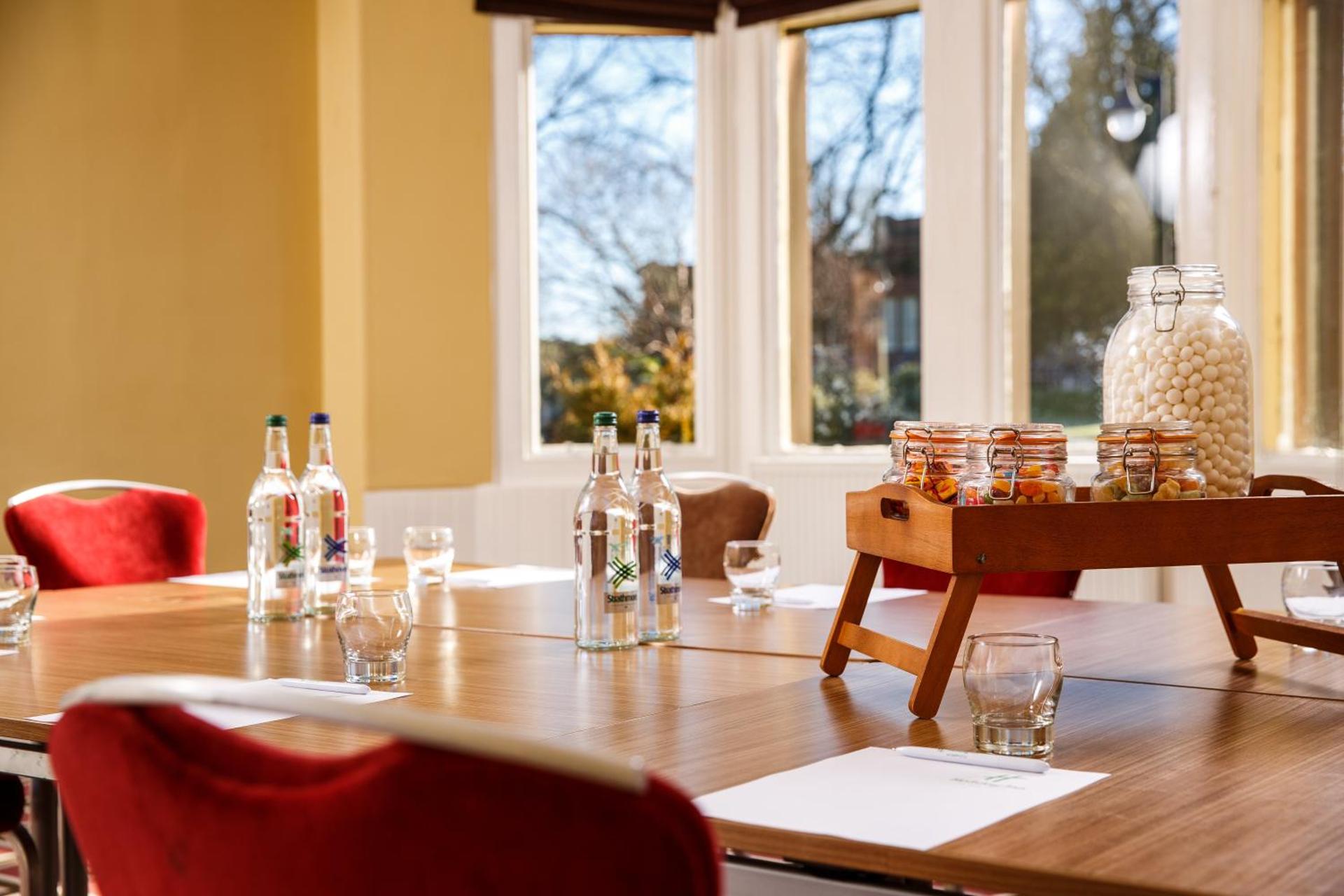 Meeting/conference room