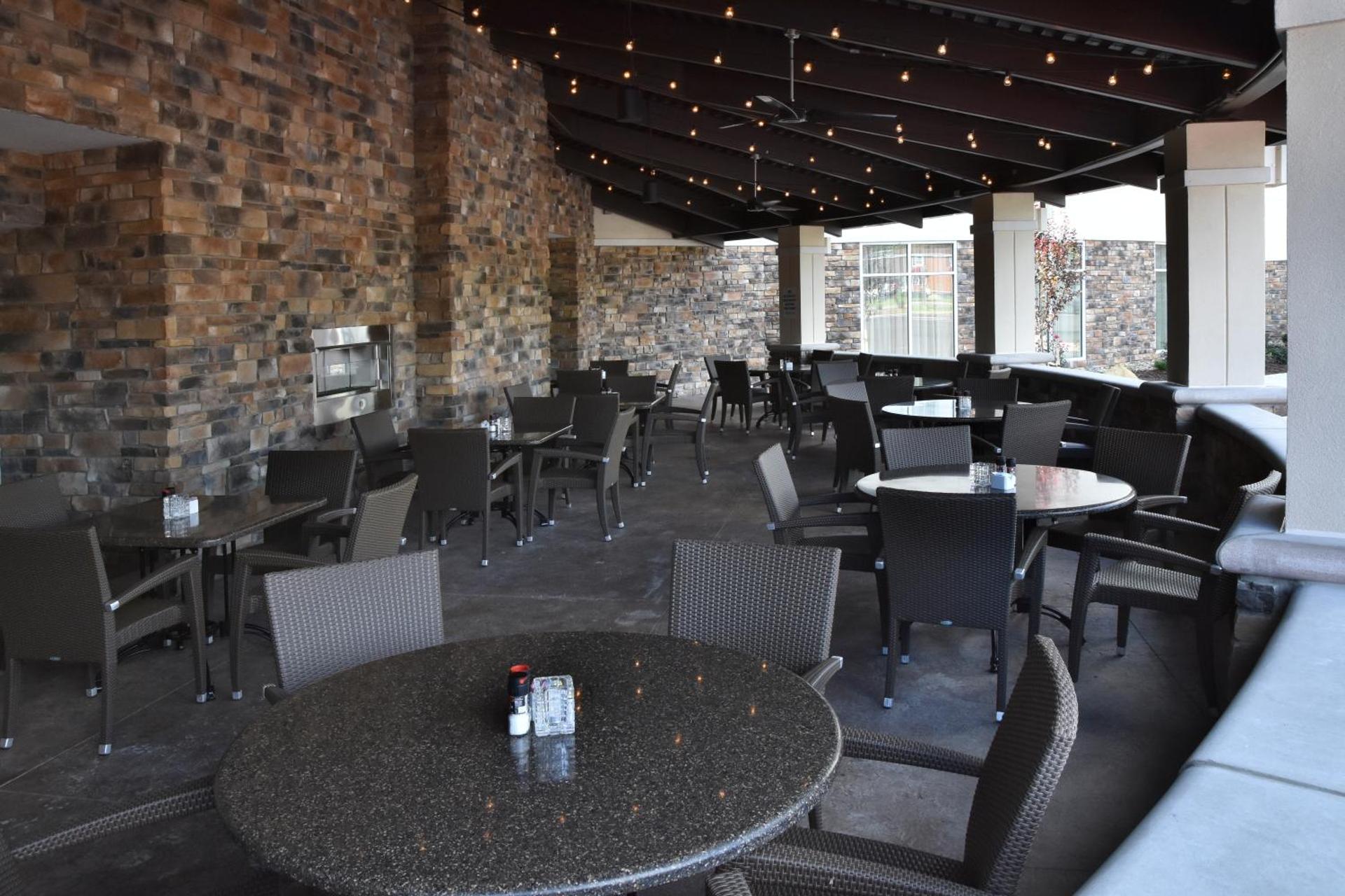 Restaurant/places to eat