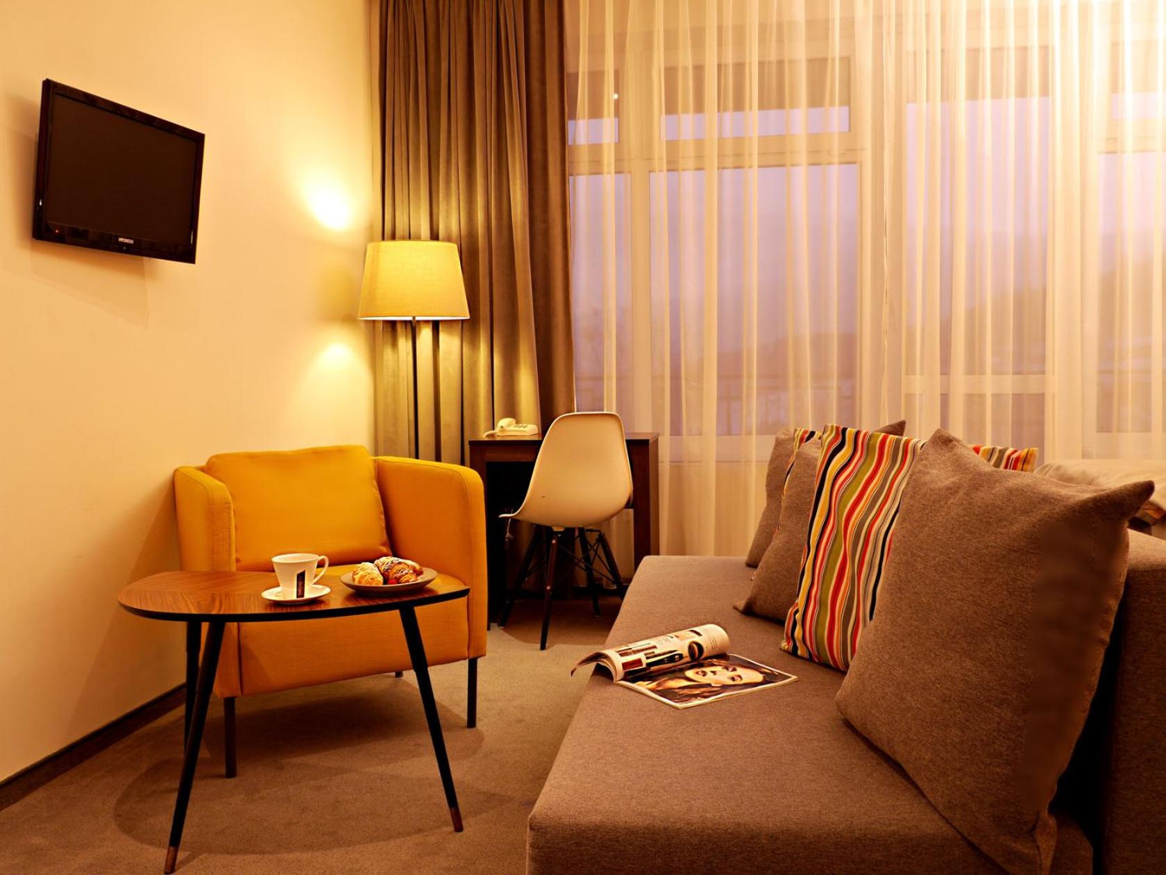 Photo of the whole room