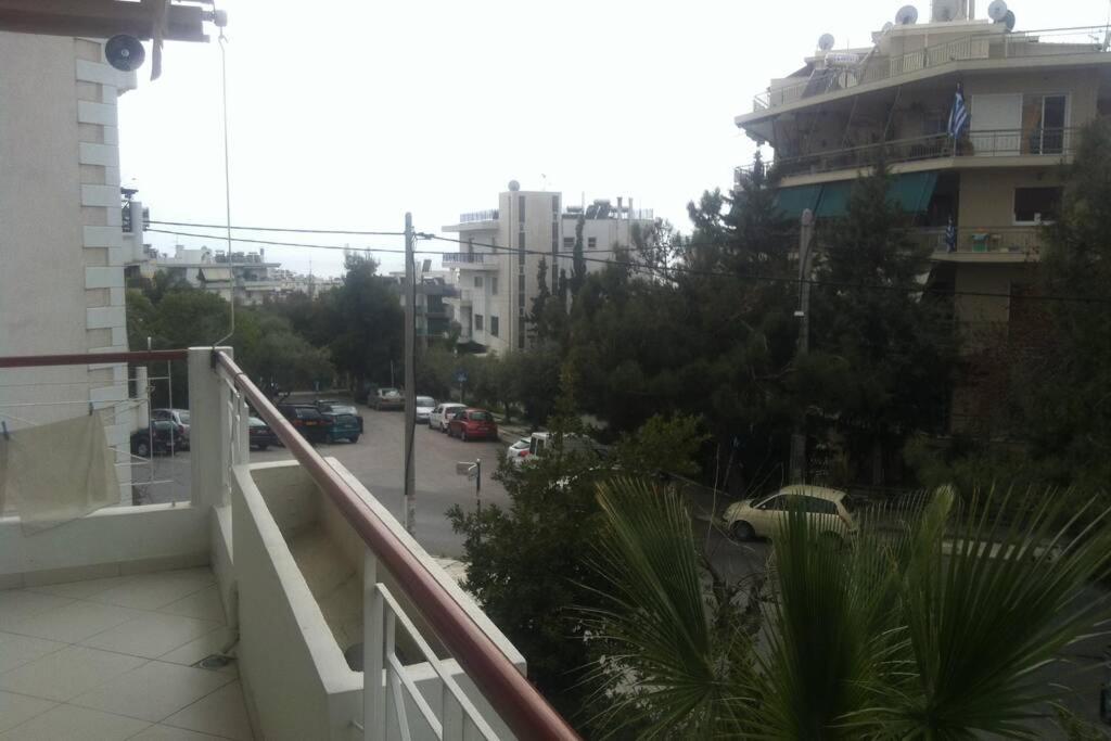 Two Bedroom Apartment Near Alimos Marina !