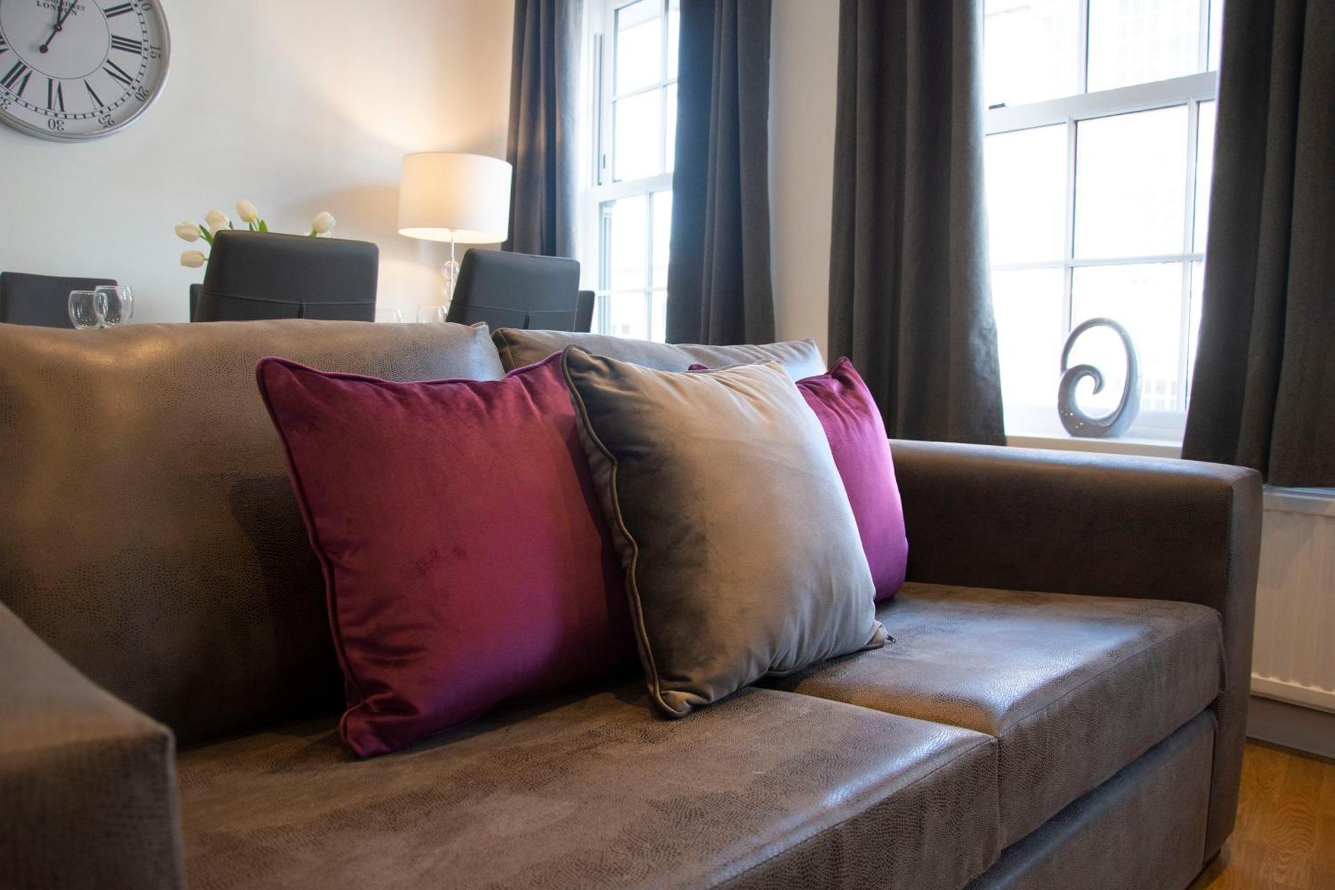 Flower In Hand Apartment