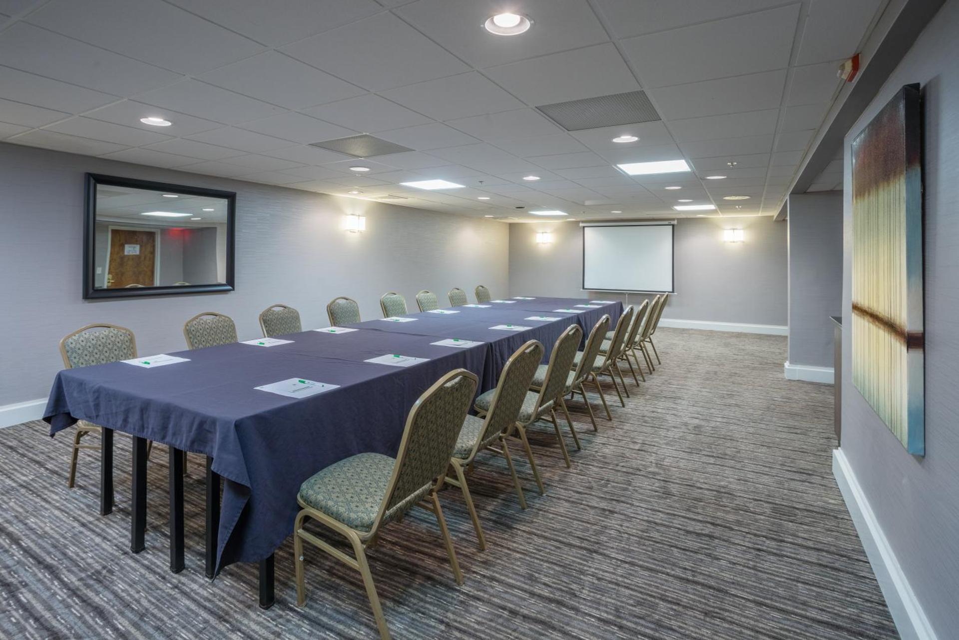 Meeting/conference room