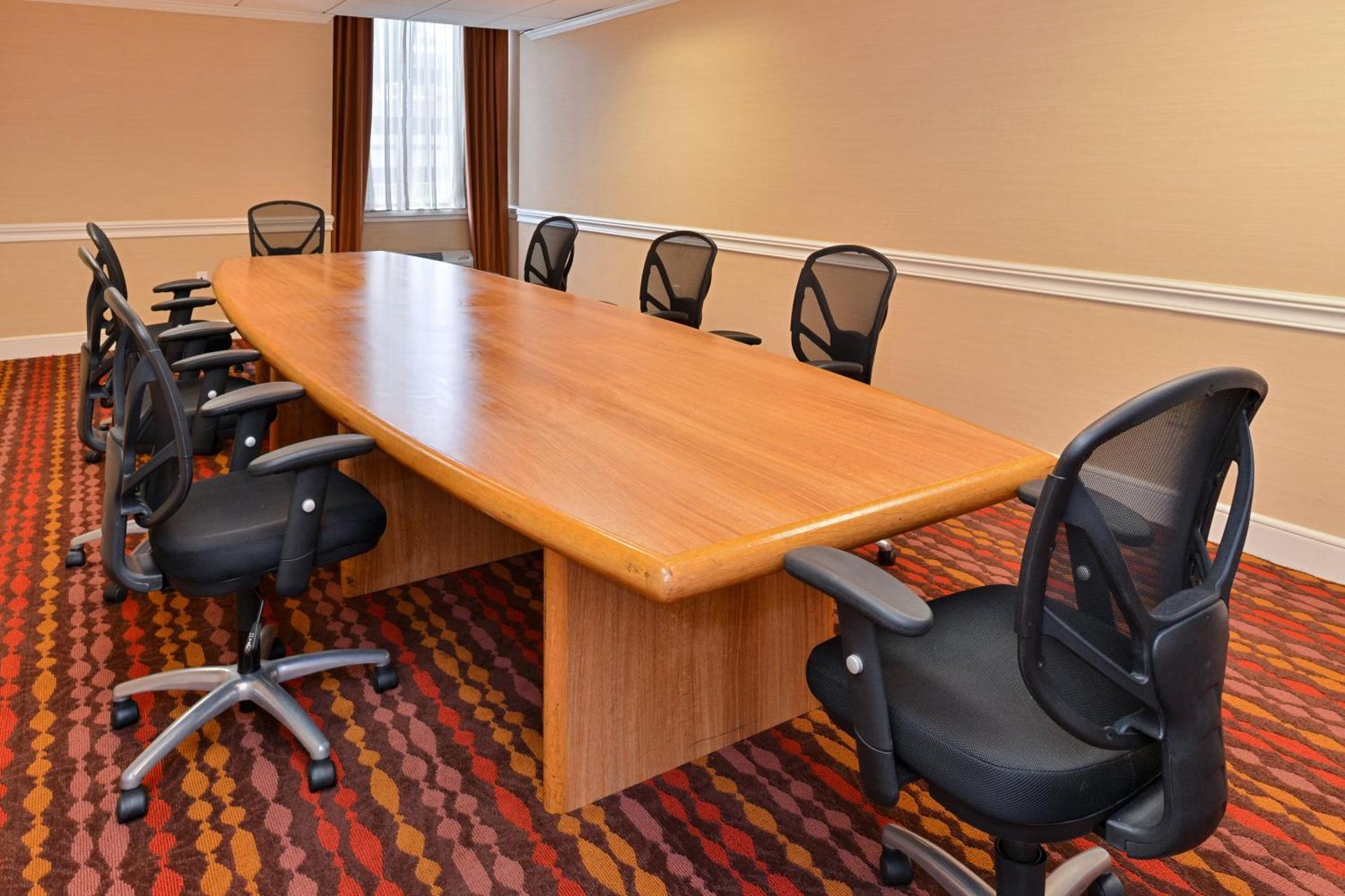 Meeting/conference room