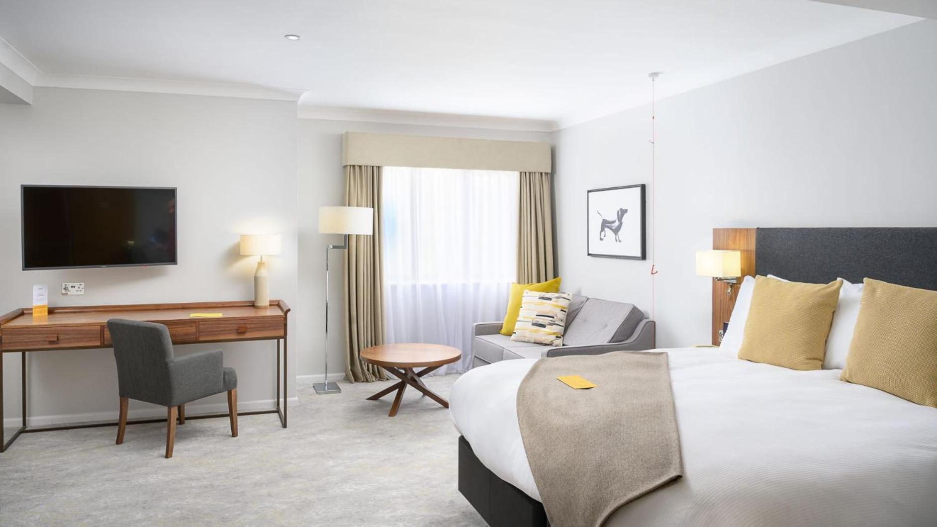 Photo of the whole room