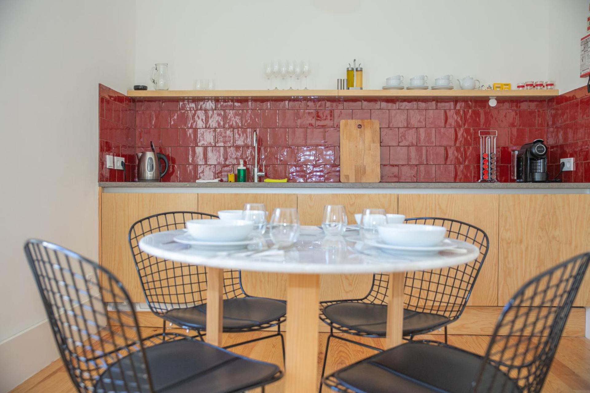 Kitchen or kitchenette