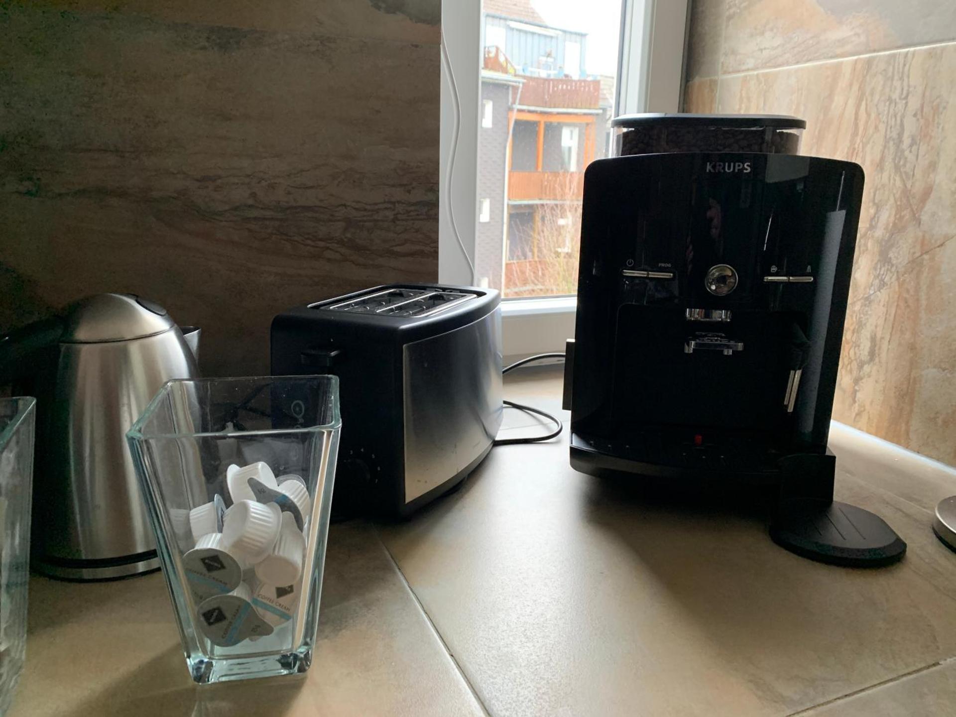 Coffee/tea facilities