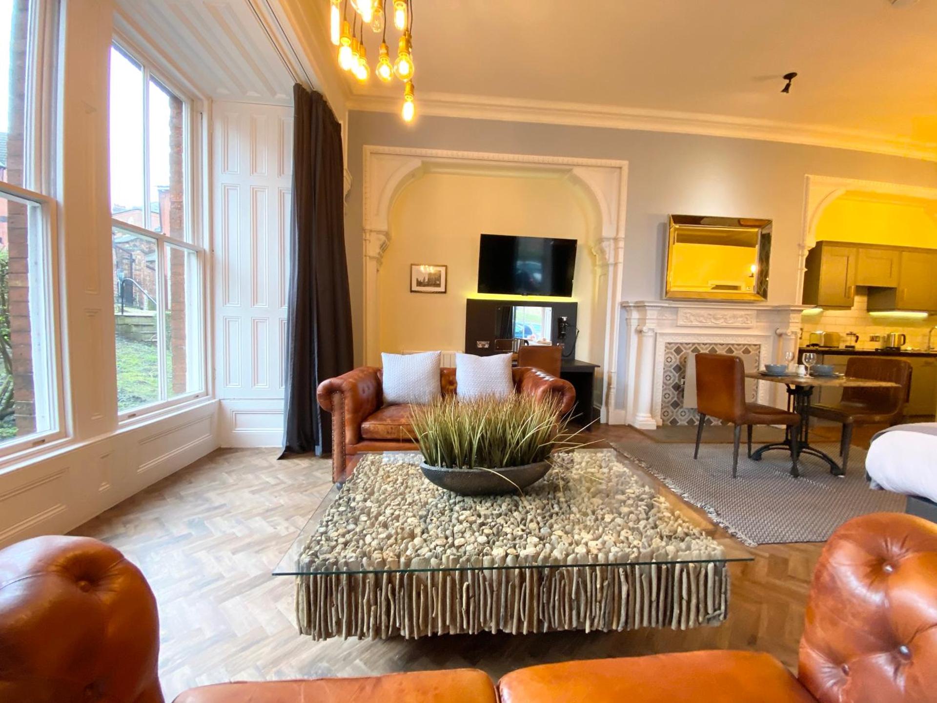 The Deakin at Claremont Serviced Apartments