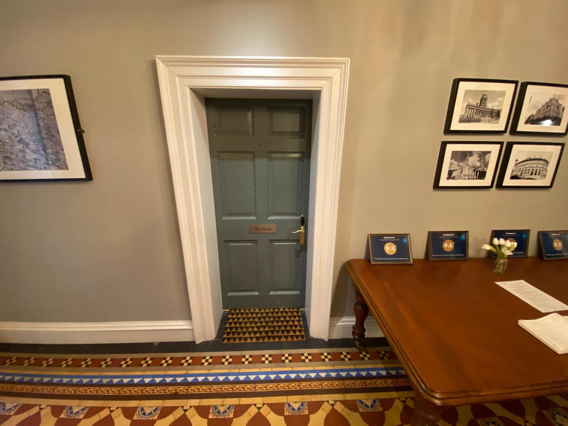 The Deakin at Claremont Serviced Apartments