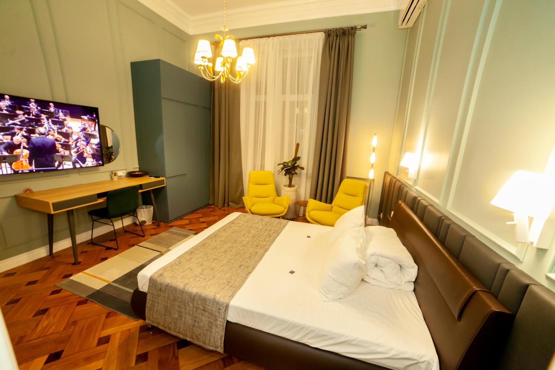 Photo of the whole room