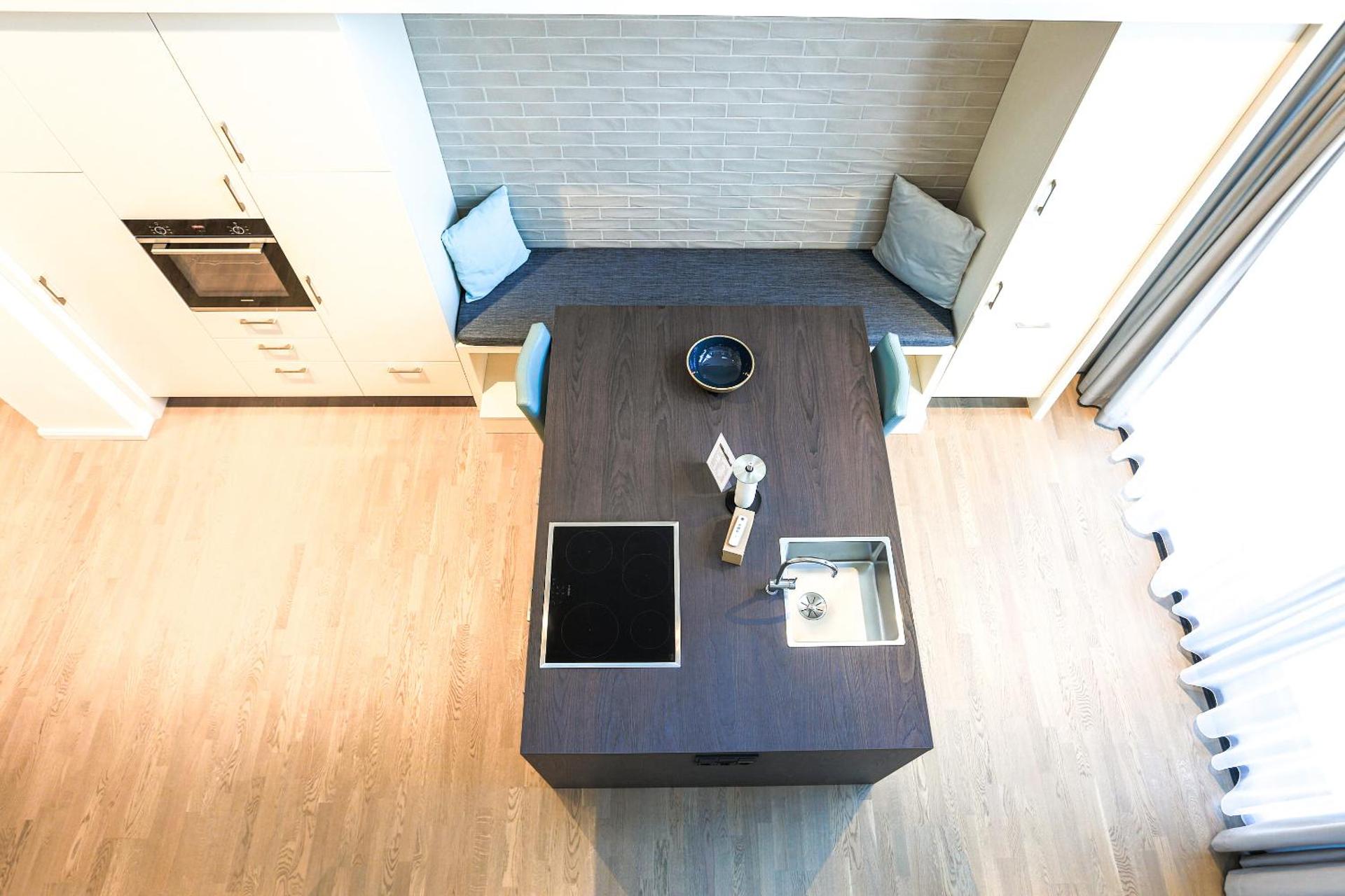 Kitchen or kitchenette