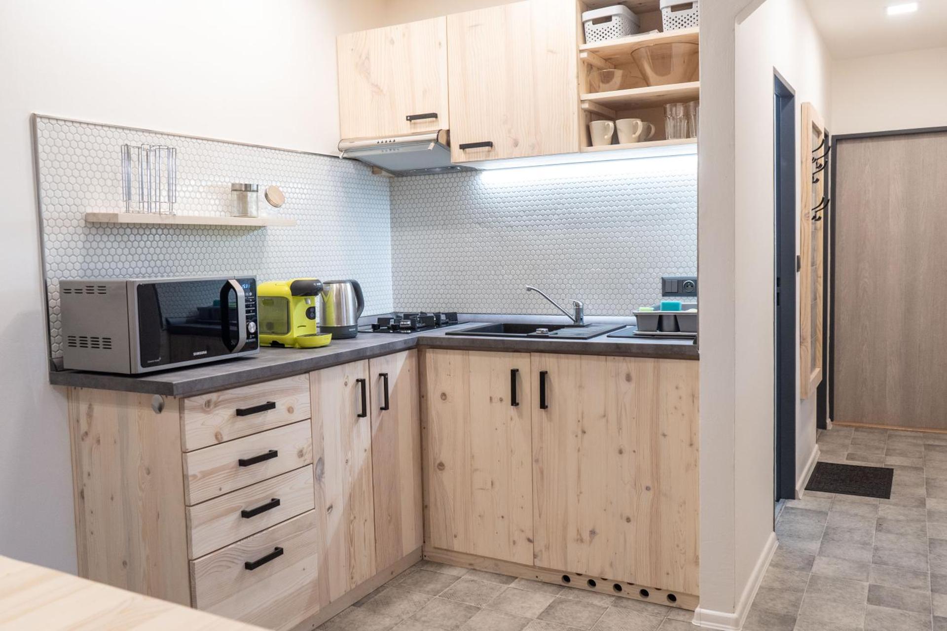 Kitchen or kitchenette