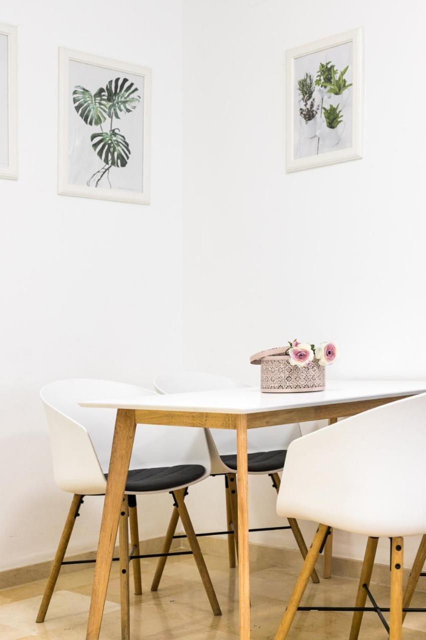 Apartamentos Edf AUREA y Edf SARVACHO