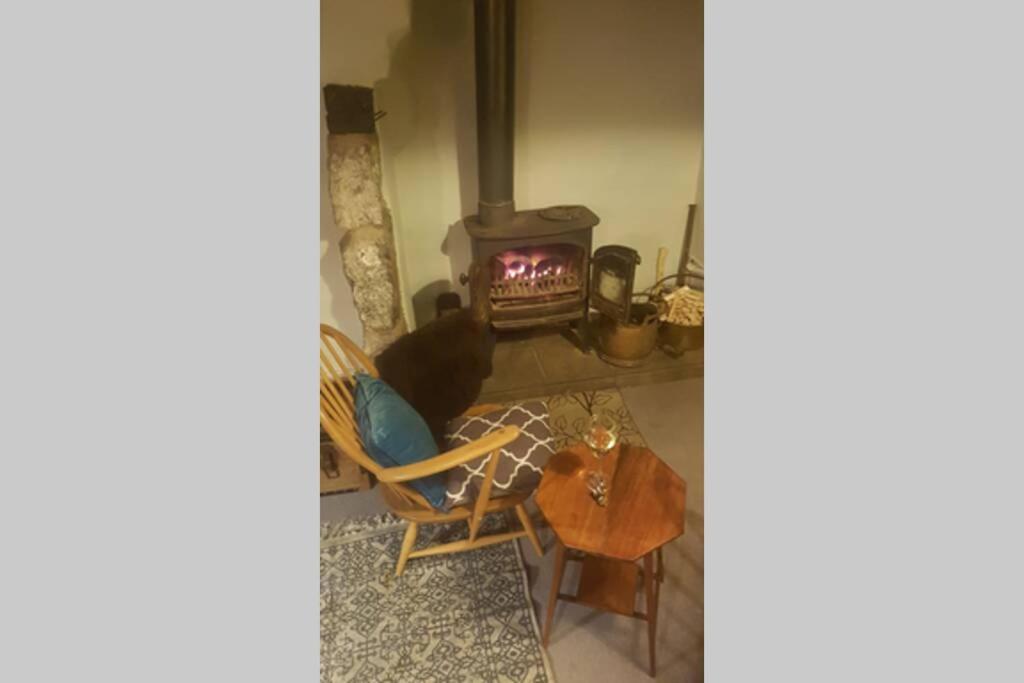 Super Lake District Cottage in Heart of Kendal 3 Double Beds