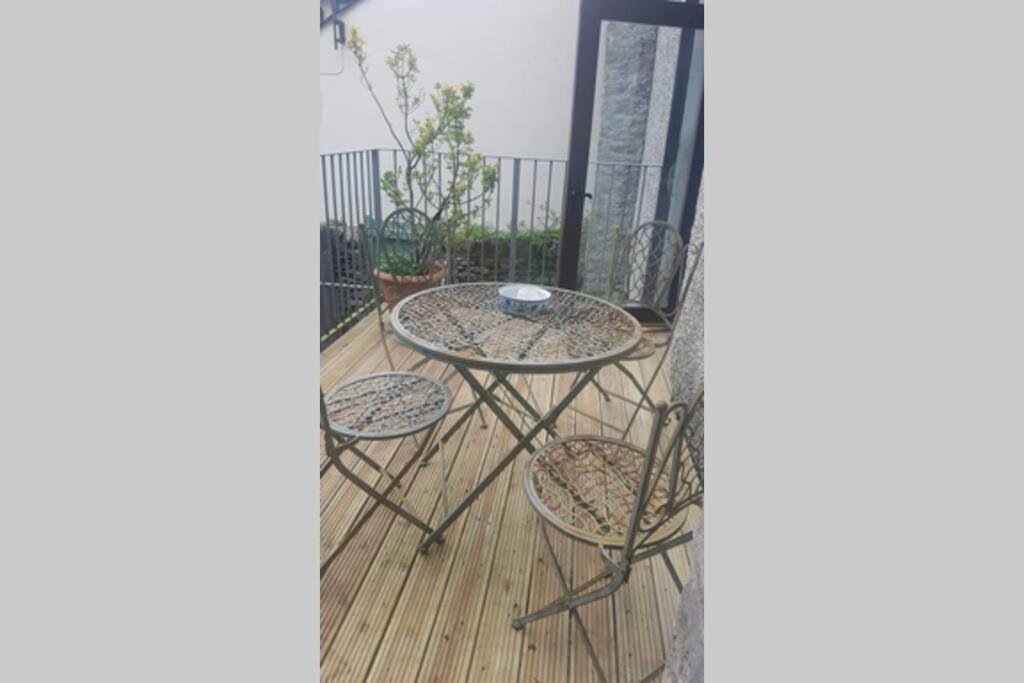 Super Lake District Cottage in Heart of Kendal 3 Double Beds