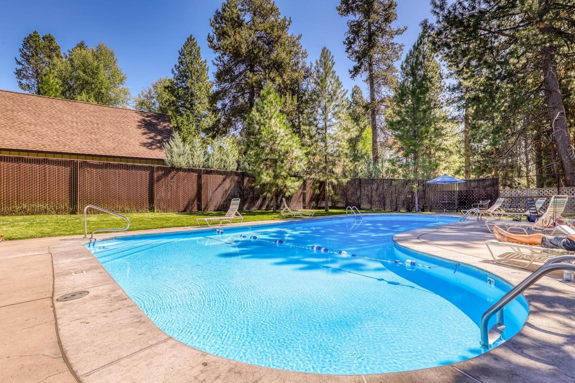 Fairway Village 28 | Discover Sunriver