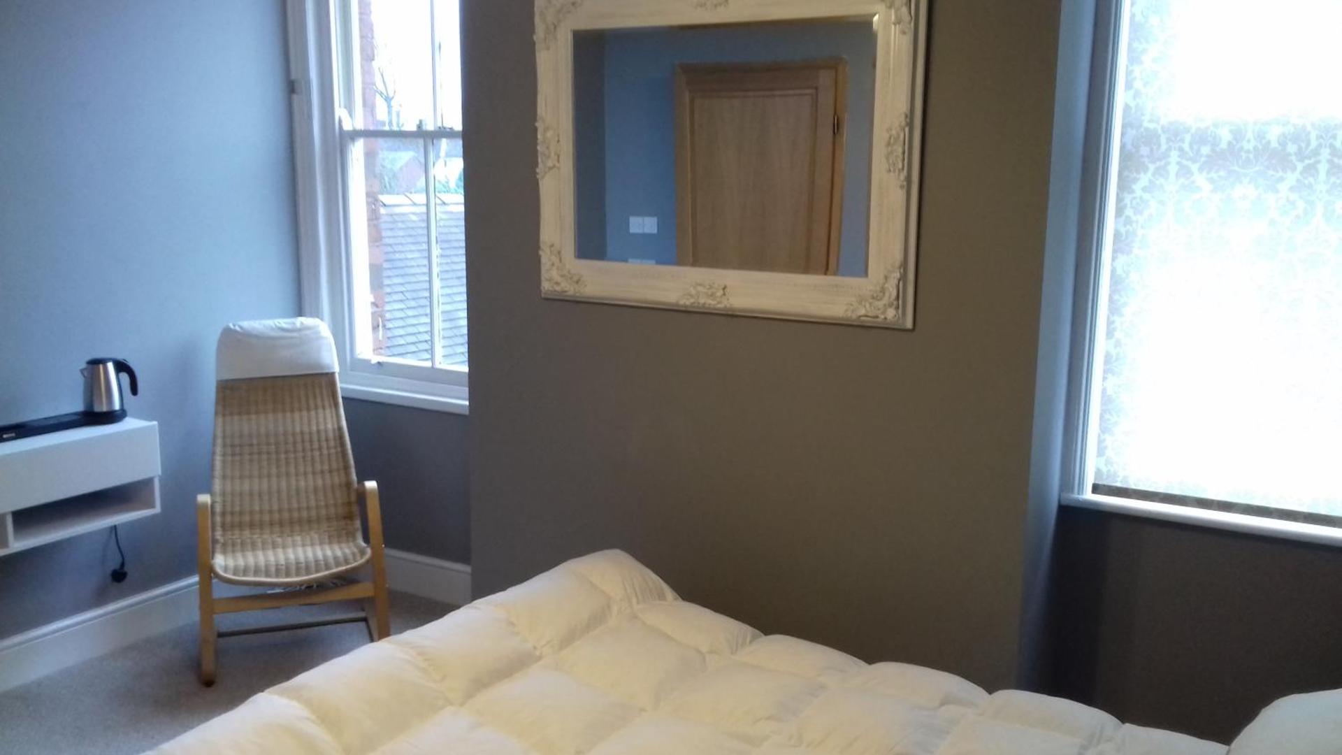 Lansdown House Bed & Breakfast