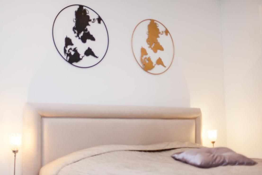 Luxurious two bedroom apartment A kwartier Center