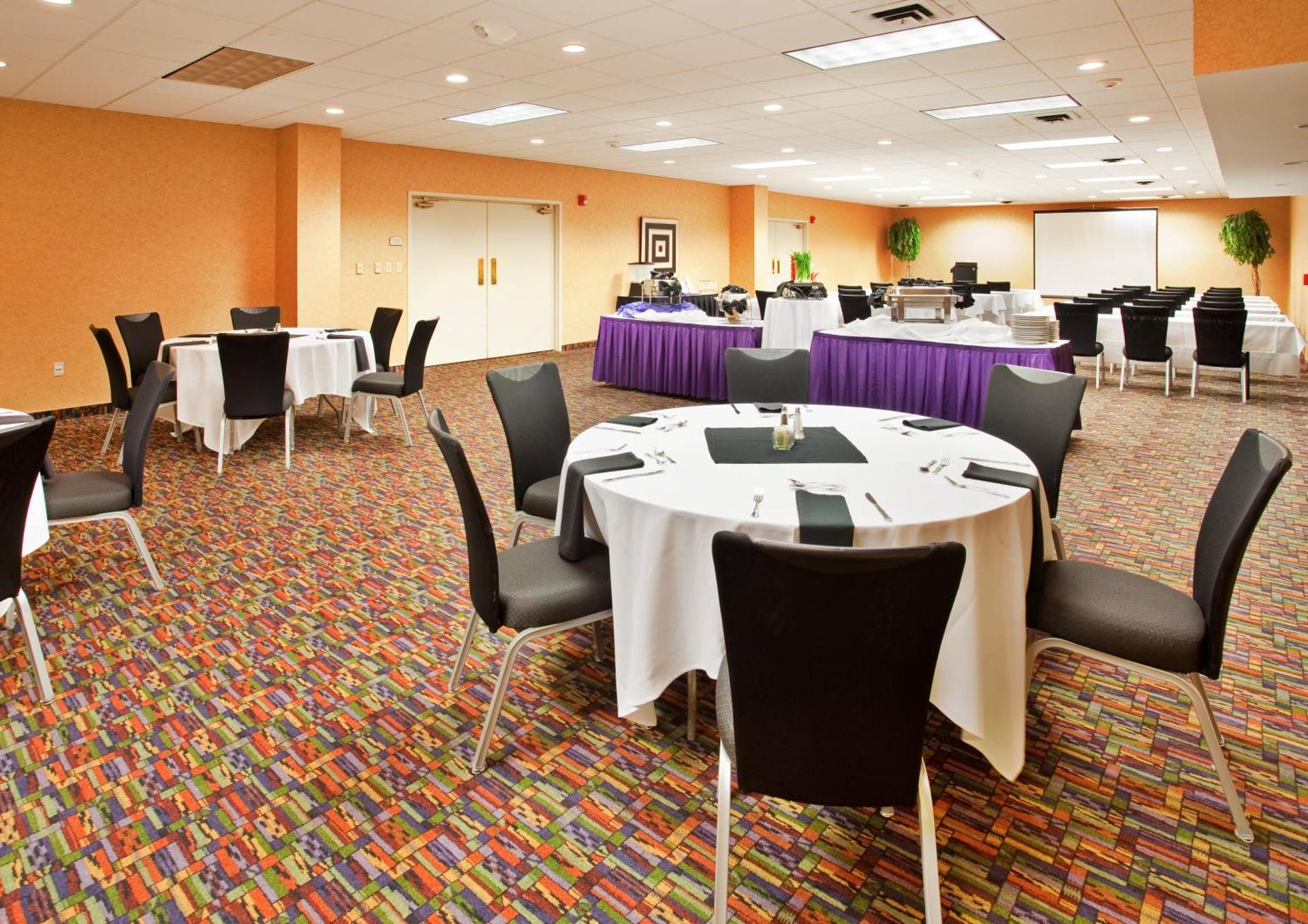 Banquet/Function facilities