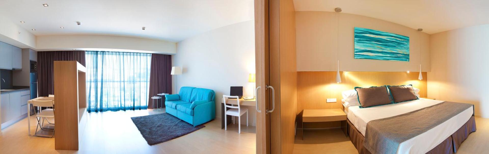 Photo of the whole room